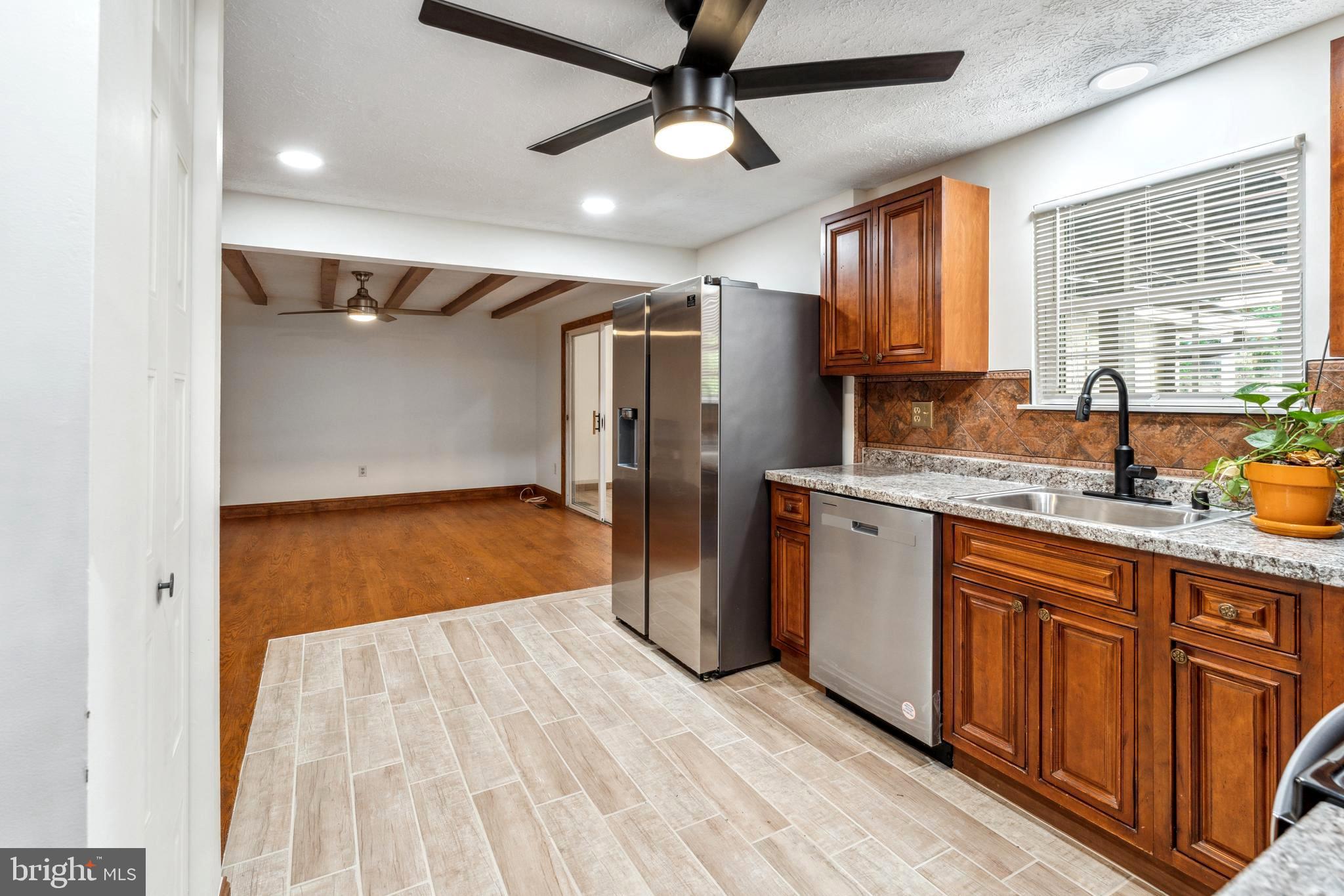 GREENBRIAR WOODS - Residential