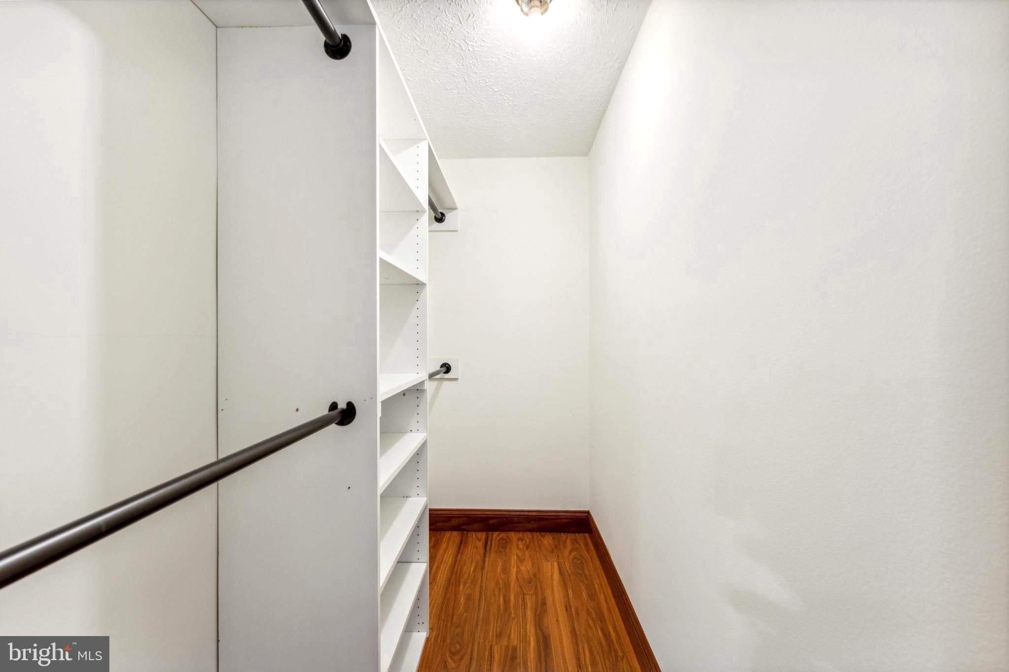 GREENBRIAR WOODS - Residential