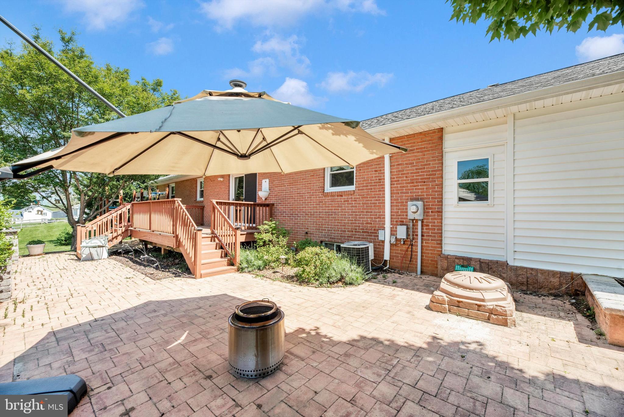 MYERSVILLE - Residential