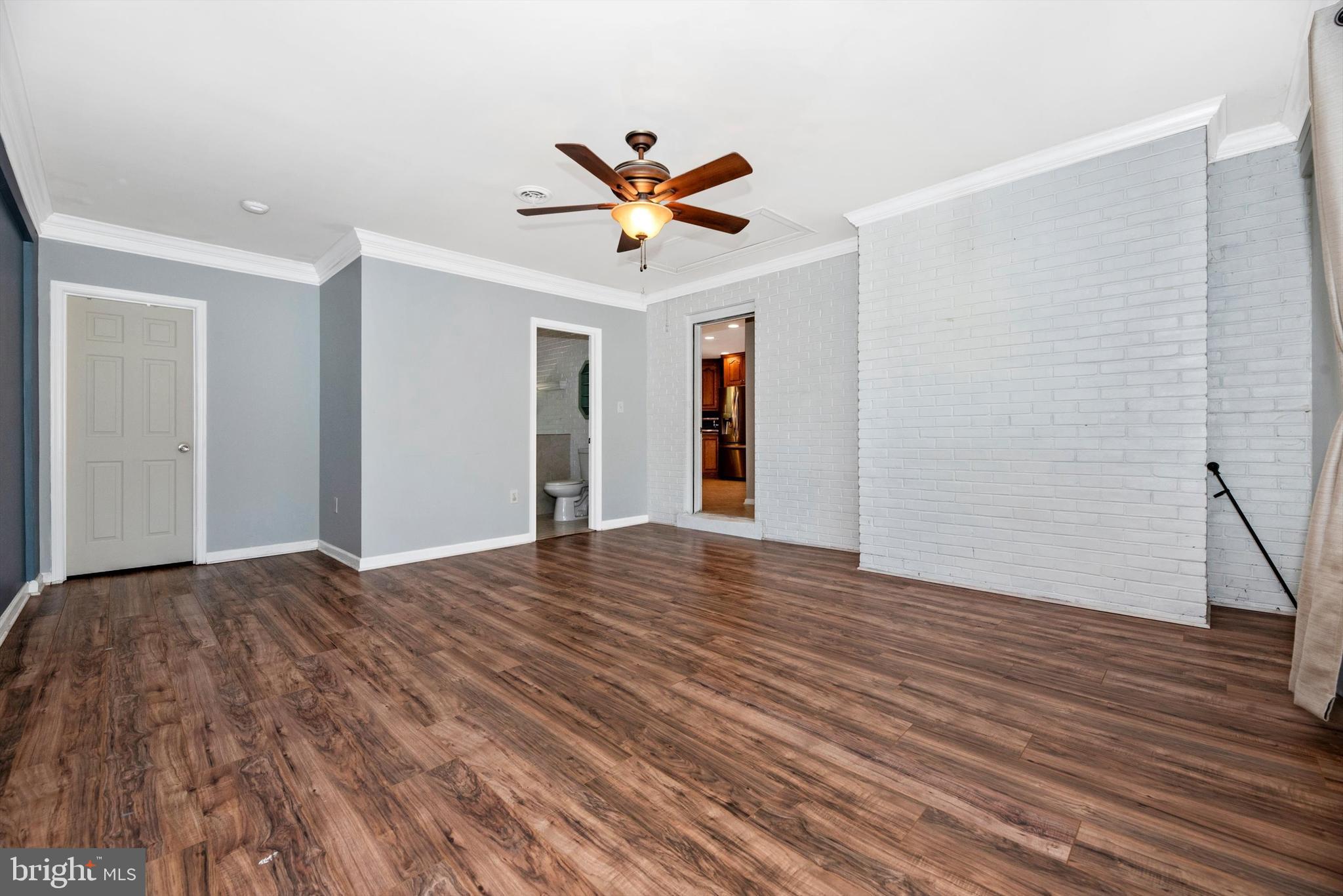 MYERSVILLE - Residential