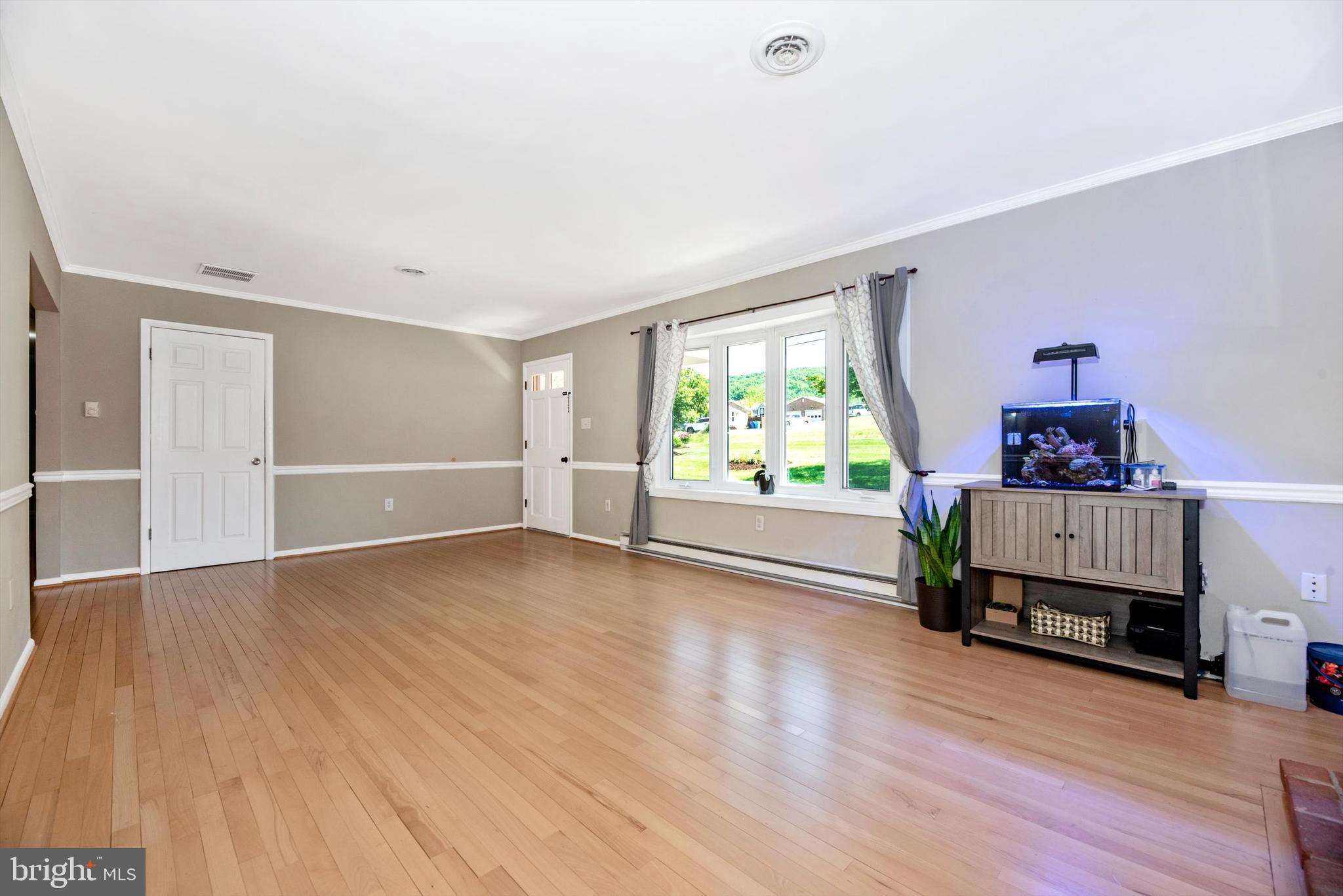 MYERSVILLE - Residential