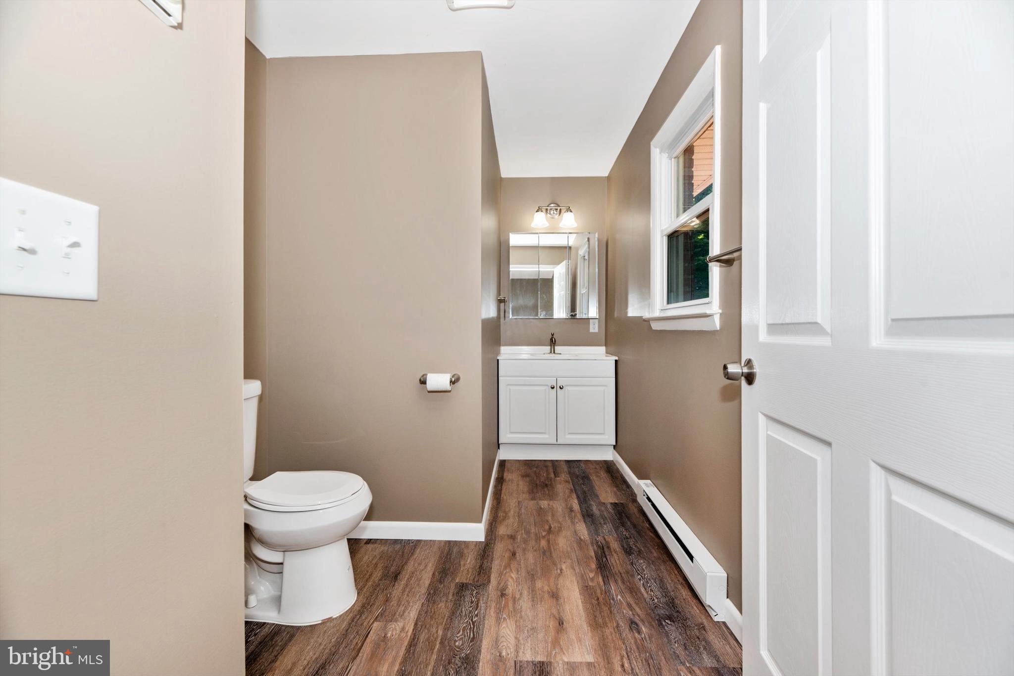 MYERSVILLE - Residential