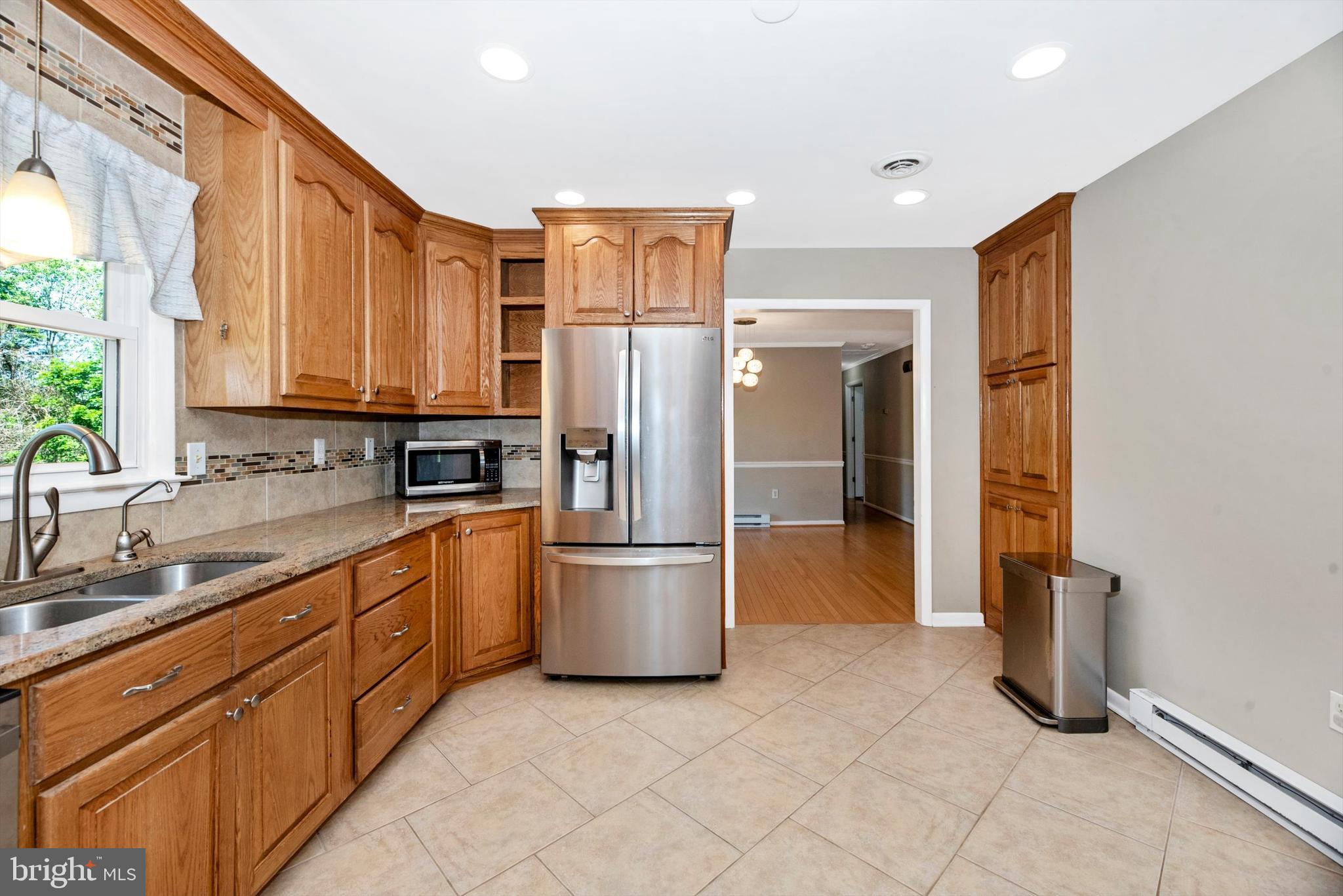MYERSVILLE - Residential