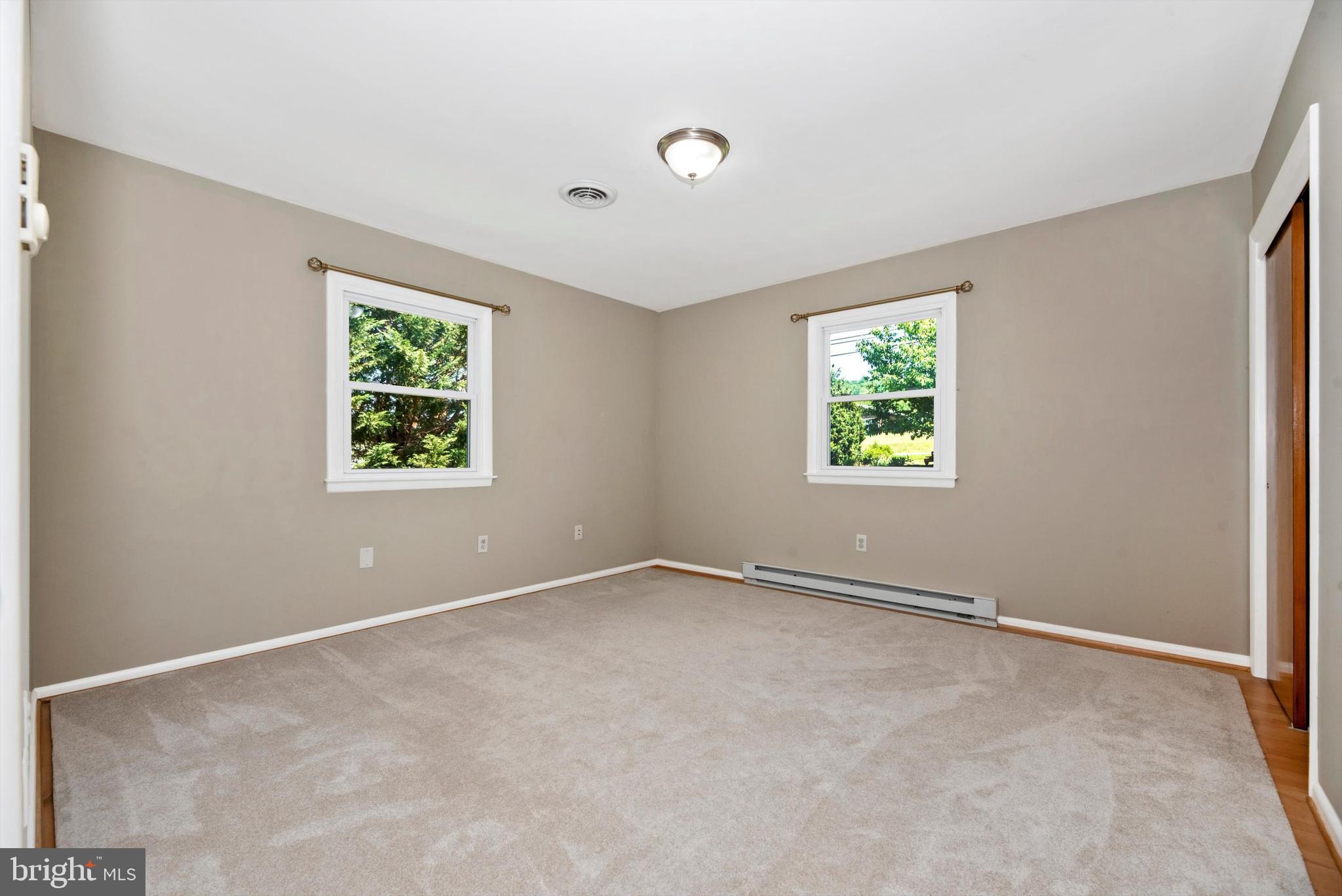 MYERSVILLE - Residential
