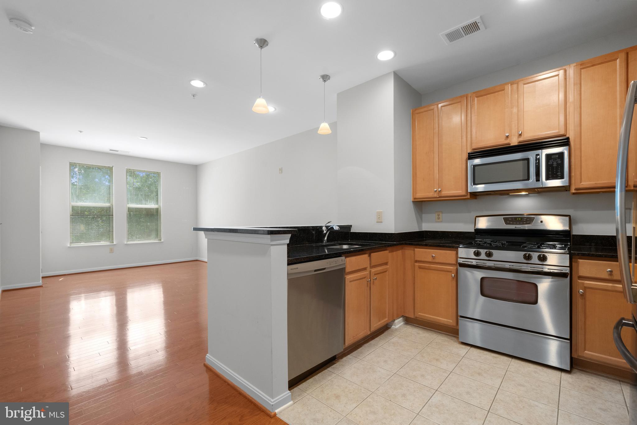 2665 PROSPERITY AVENUE 310