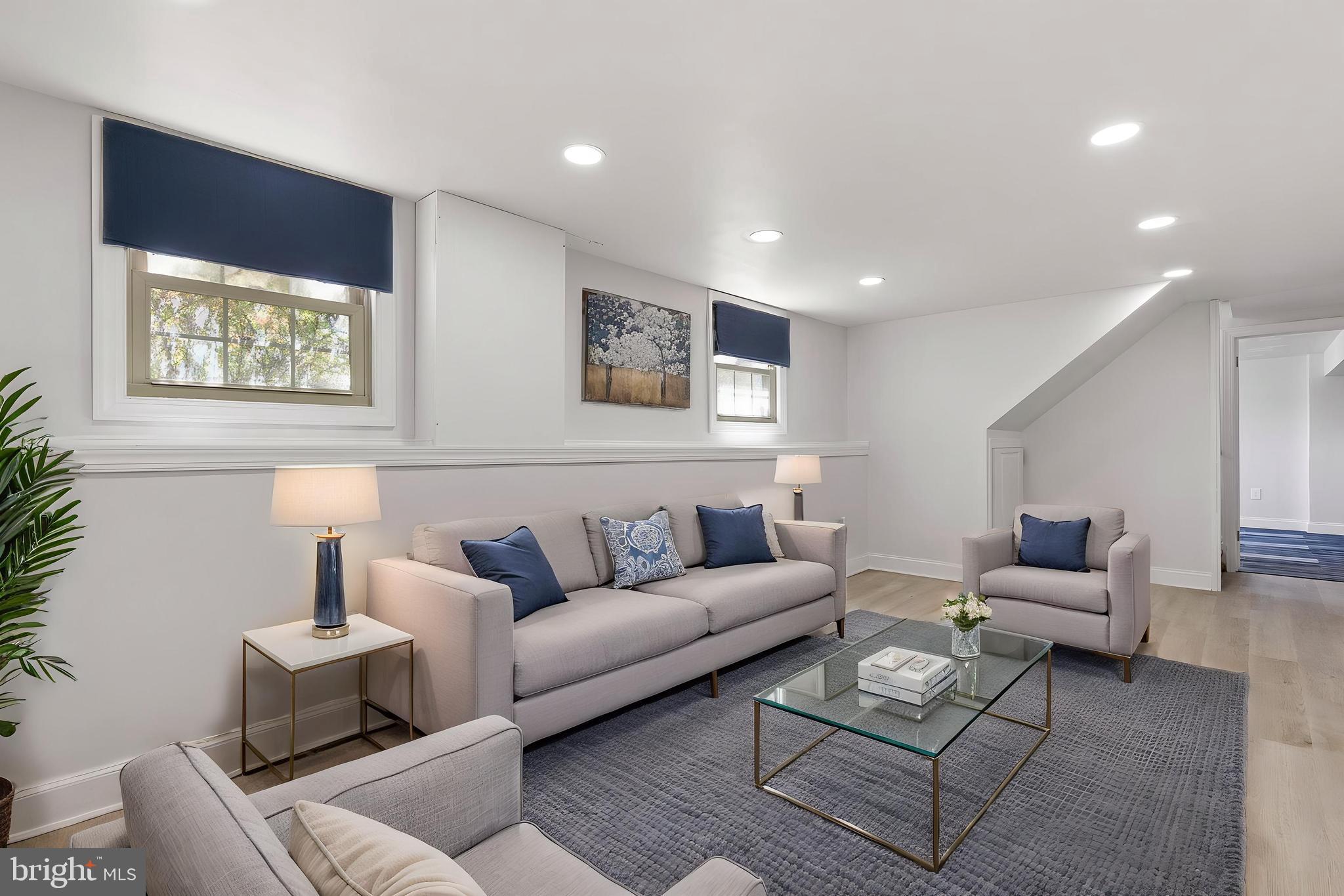 BUCKLEY - Residential