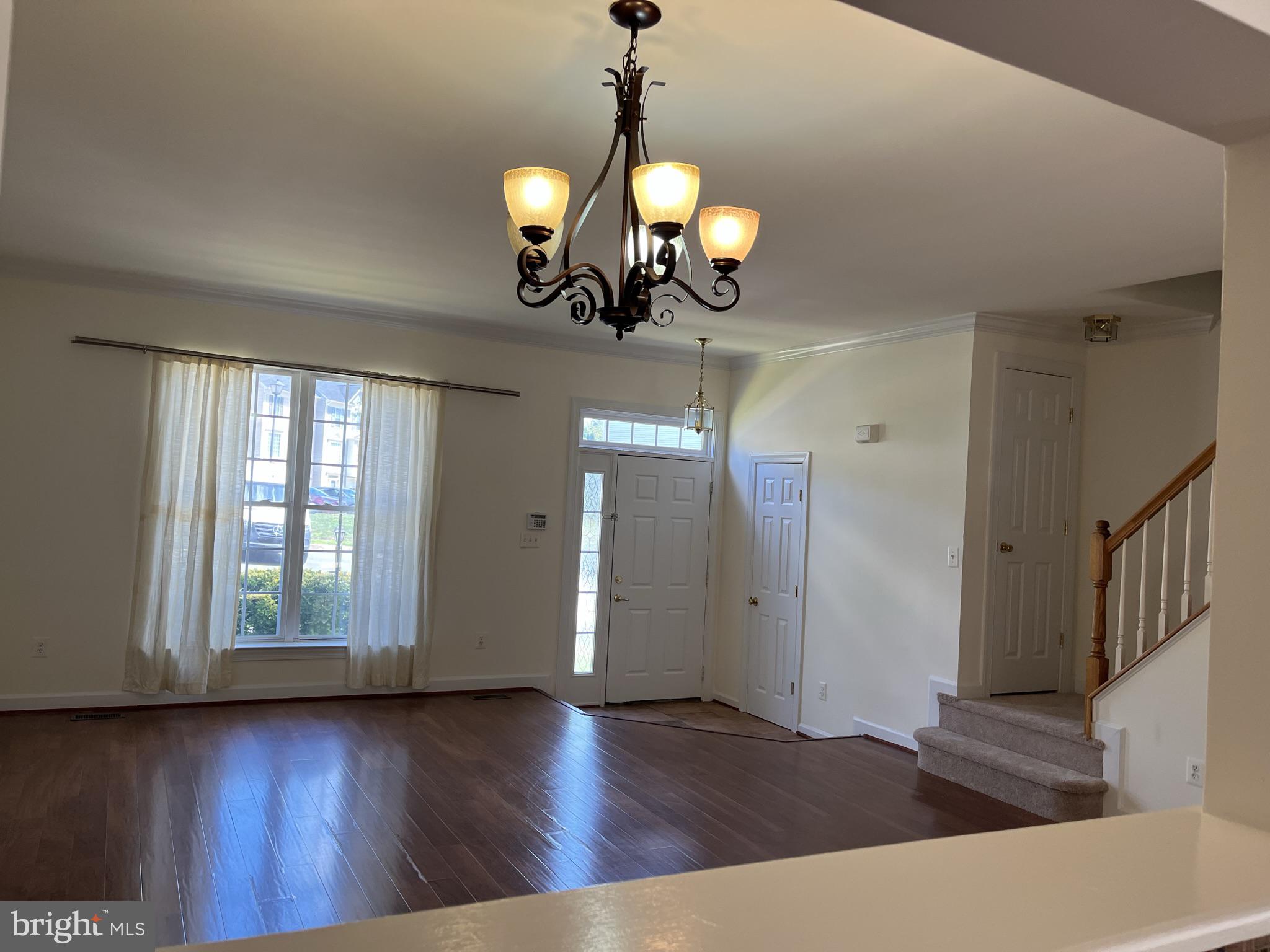 LAKESIDE - Residential Lease