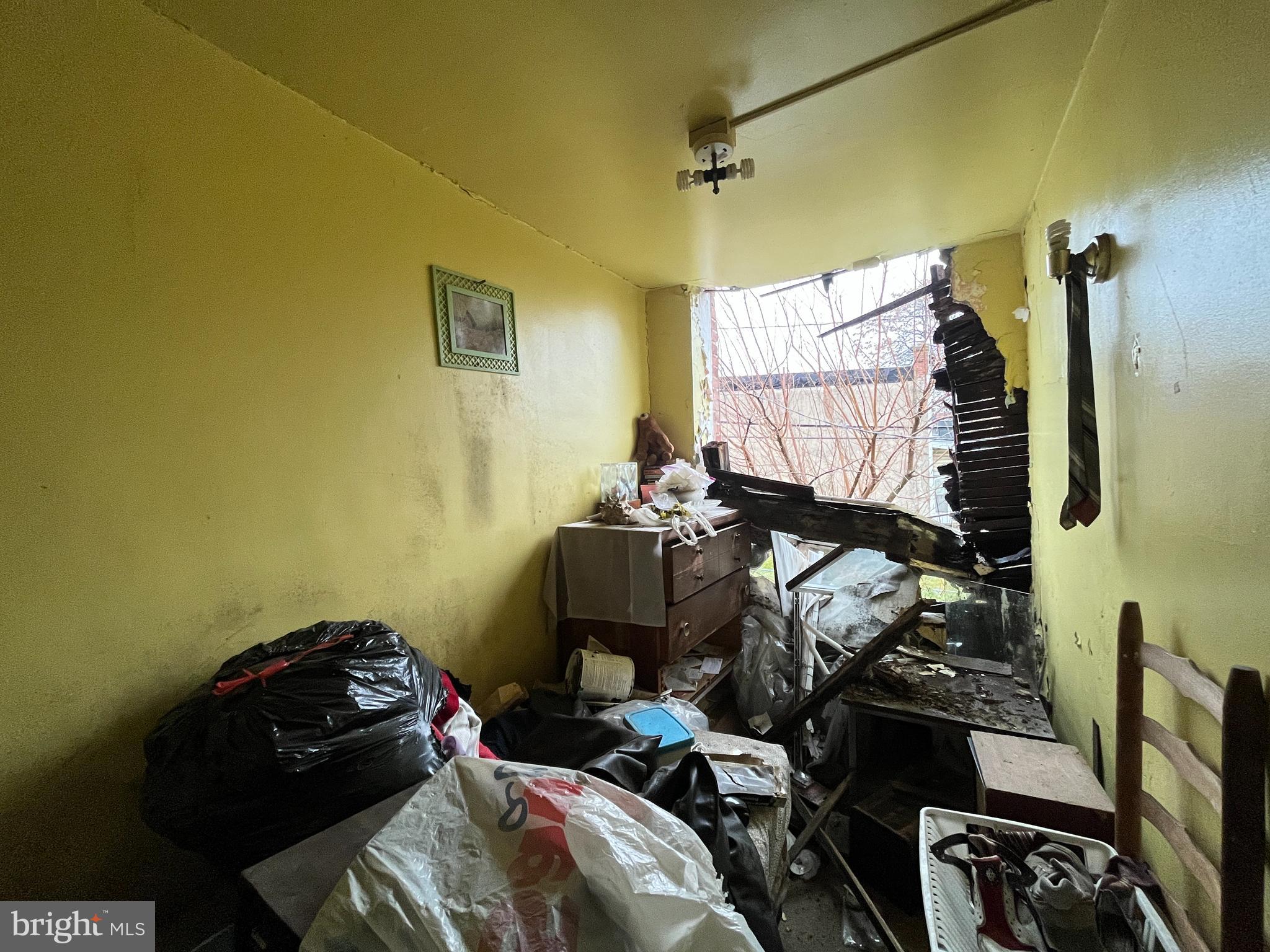 EAST BALTIMORE MIDWAY - Residential