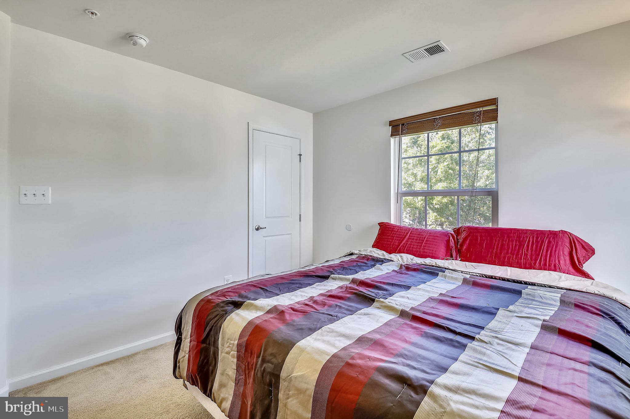 GREENHAVEN RUN - Residential