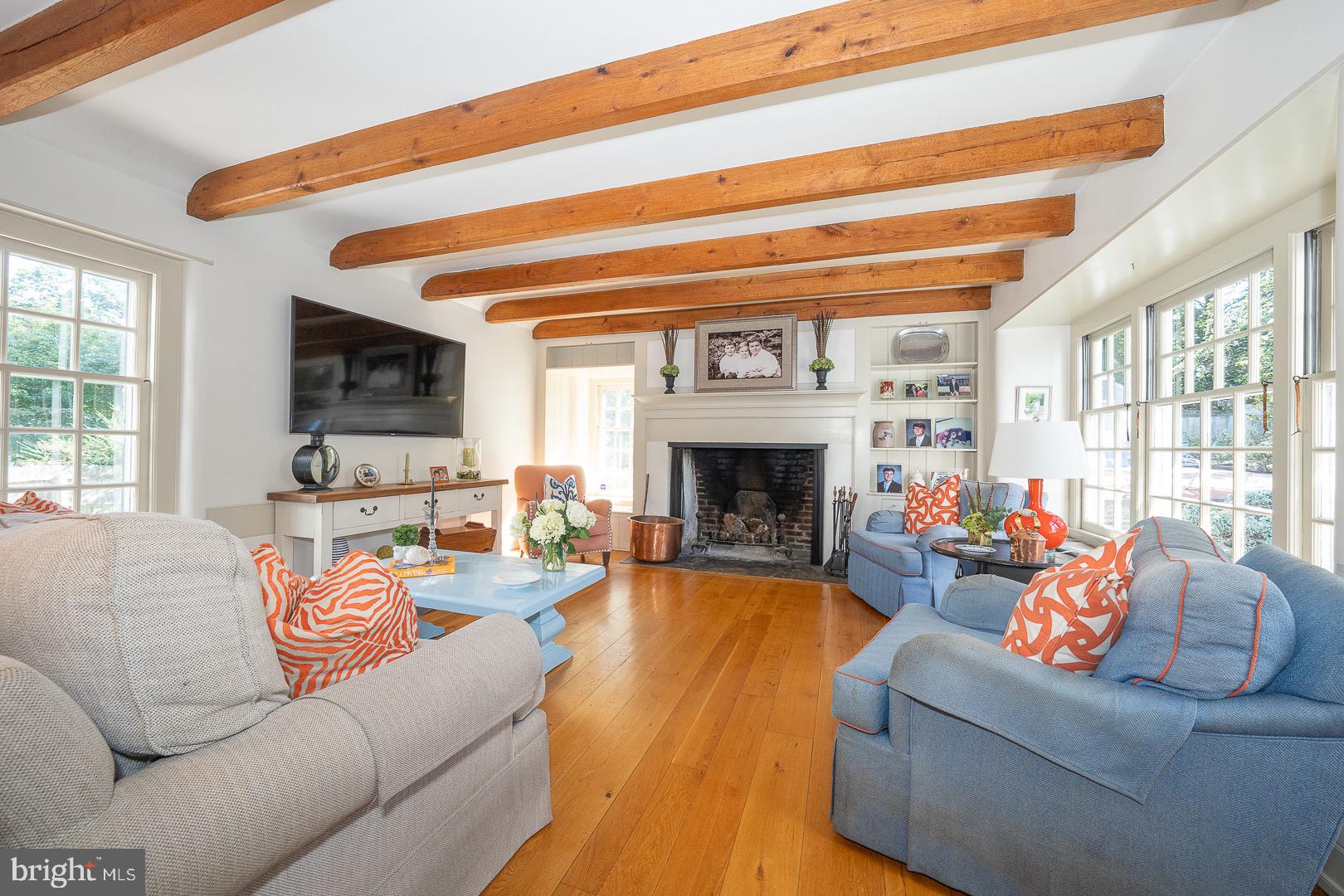 WOODLEA - Residential