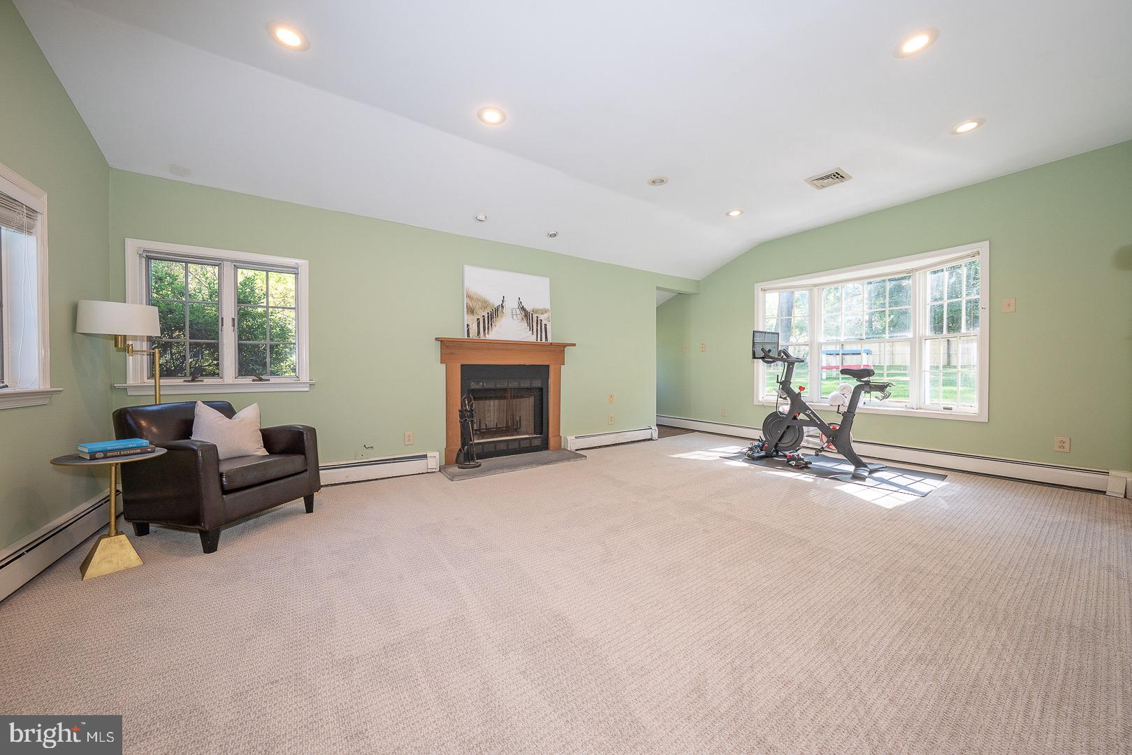 WOODLEA - Residential