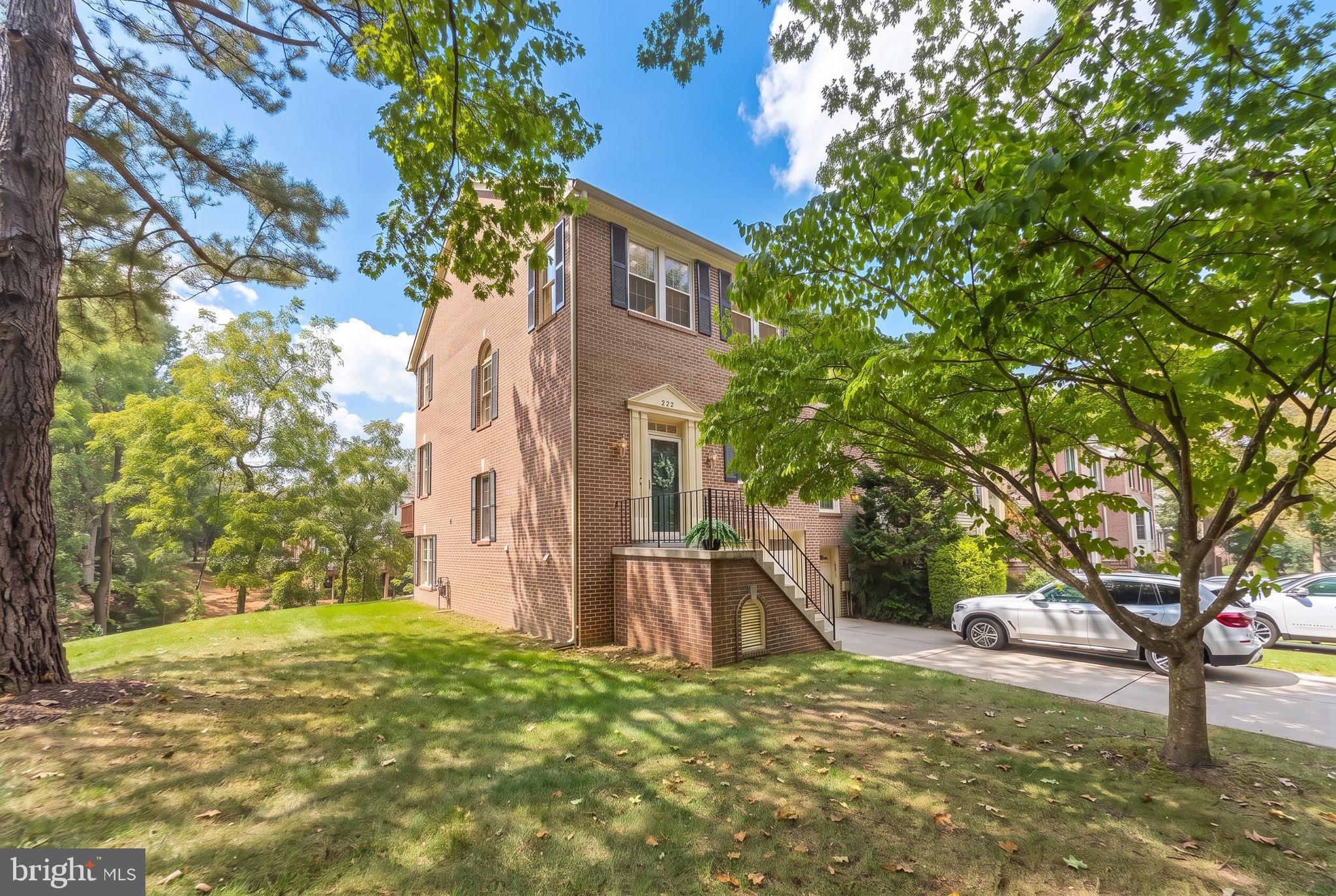 633 BUDLEIGH CIRCLE