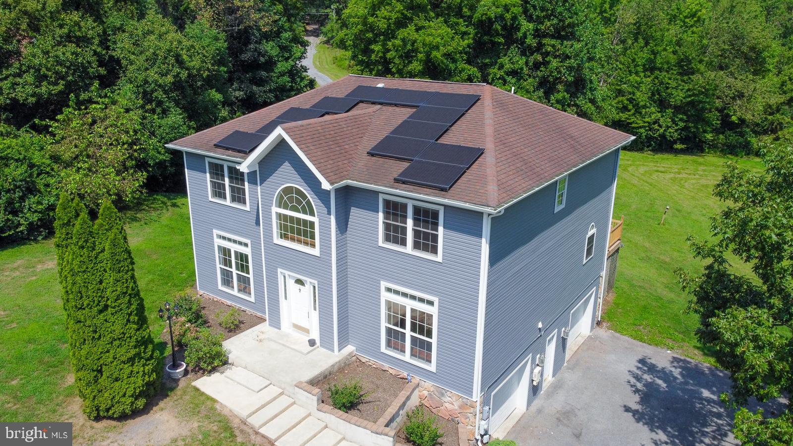 5021 BROOK LANE