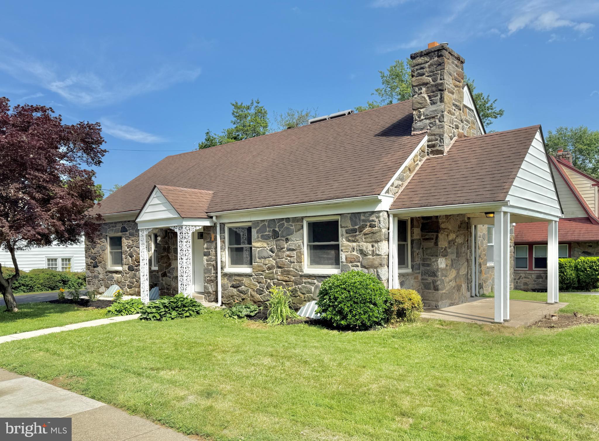 531 WINDERMERE AVENUE
