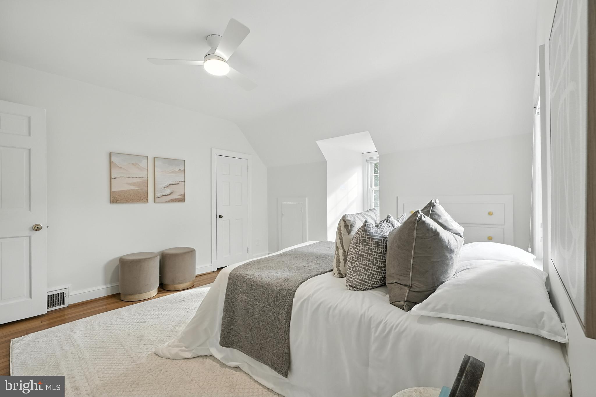 LEE HEIGHTS - Residential