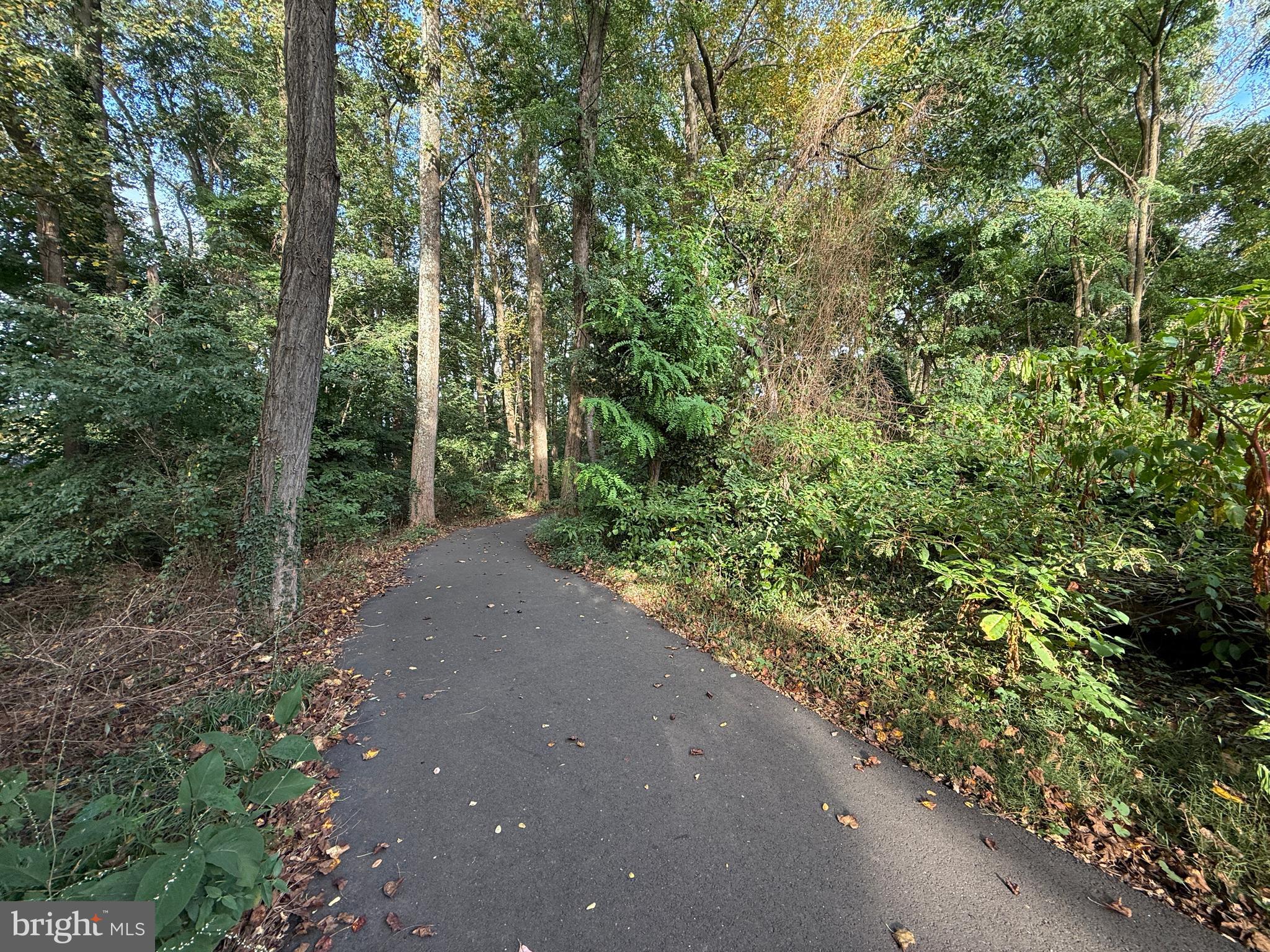 LEE HEIGHTS - Residential