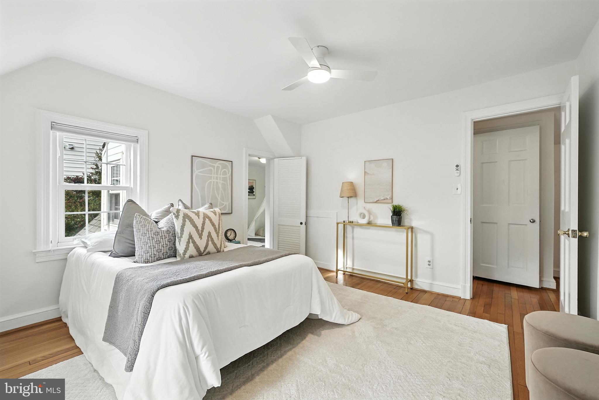 LEE HEIGHTS - Residential