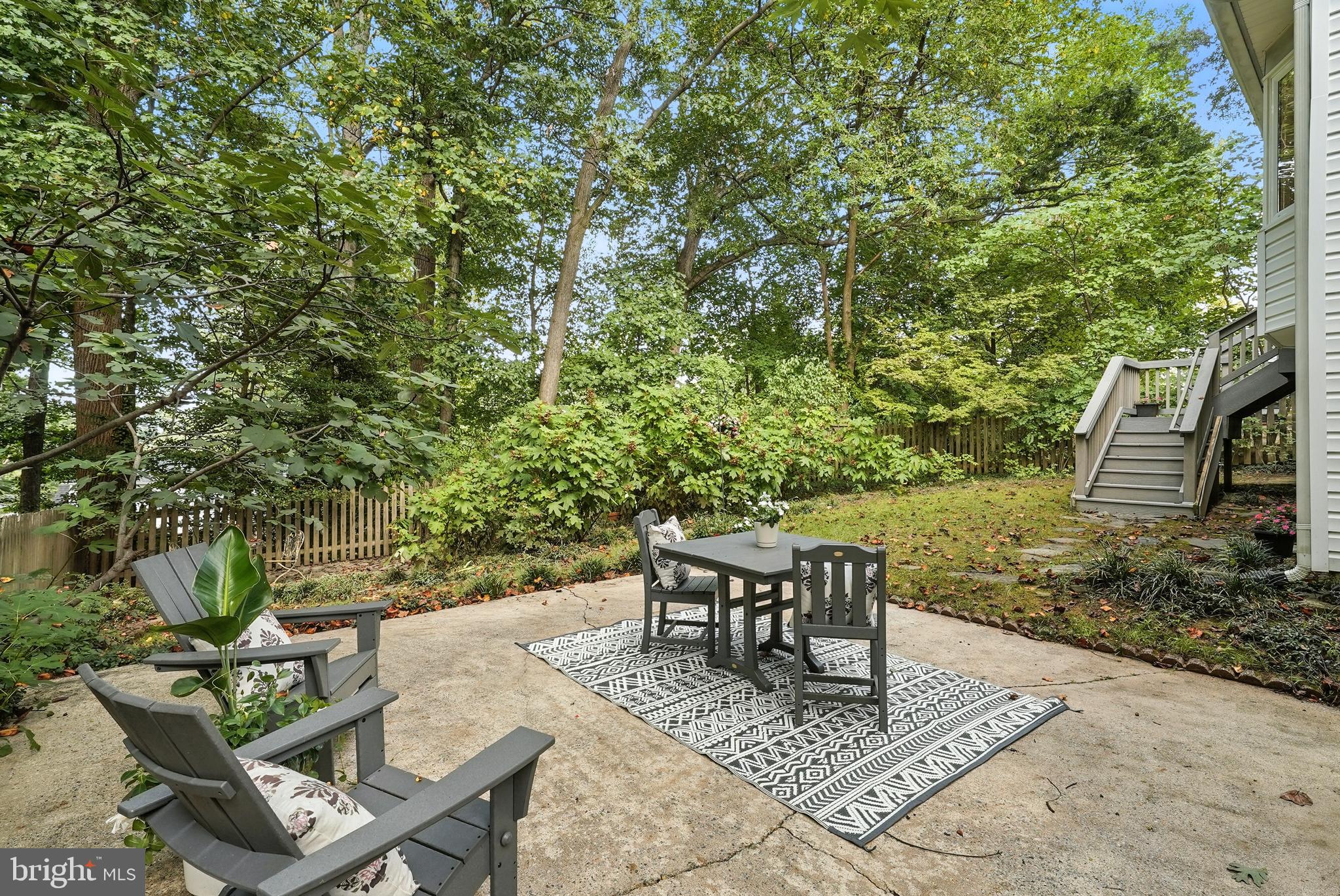 LEE HEIGHTS - Residential