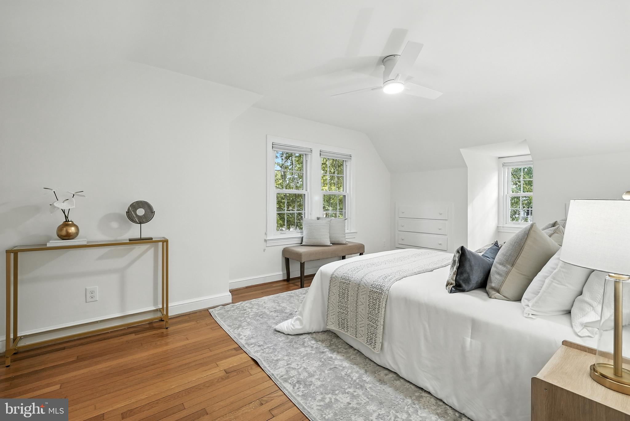 LEE HEIGHTS - Residential