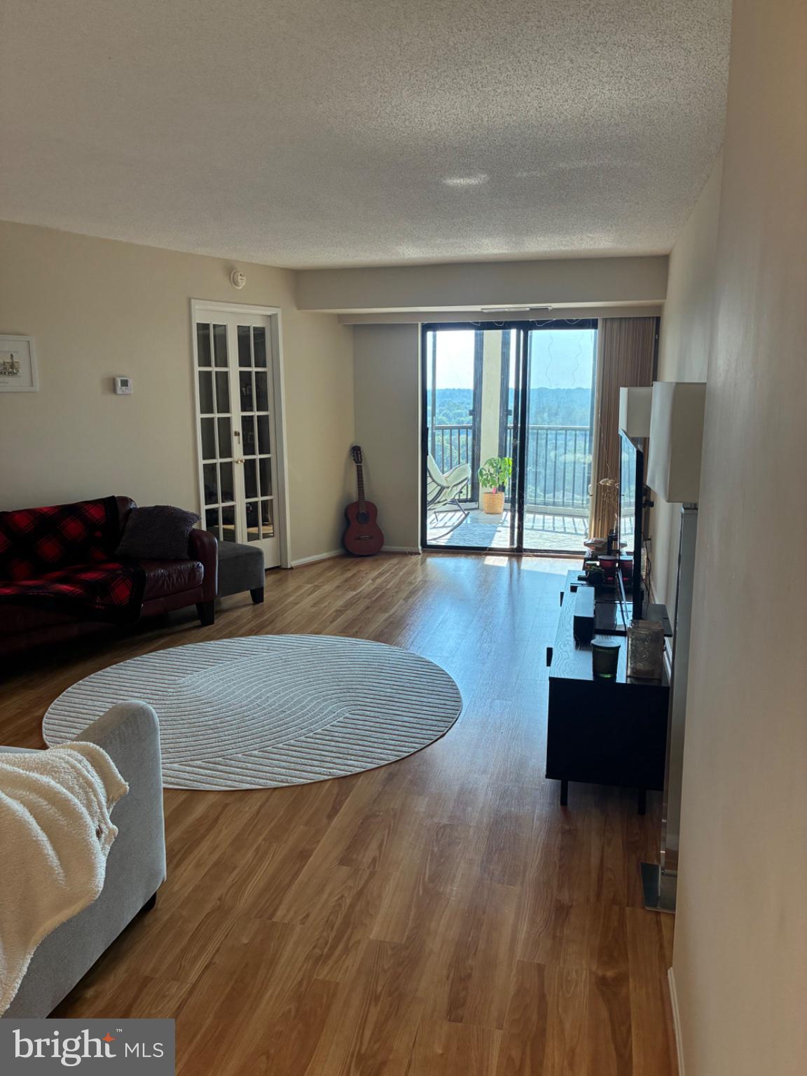 5901 MOUNT EAGLE DRIVE 1511