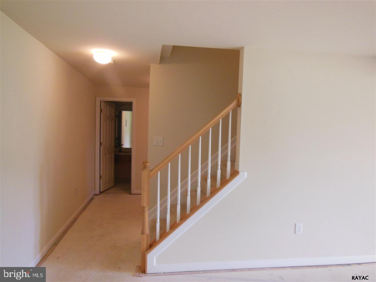 EAST VIEW MEADOWS - Residential