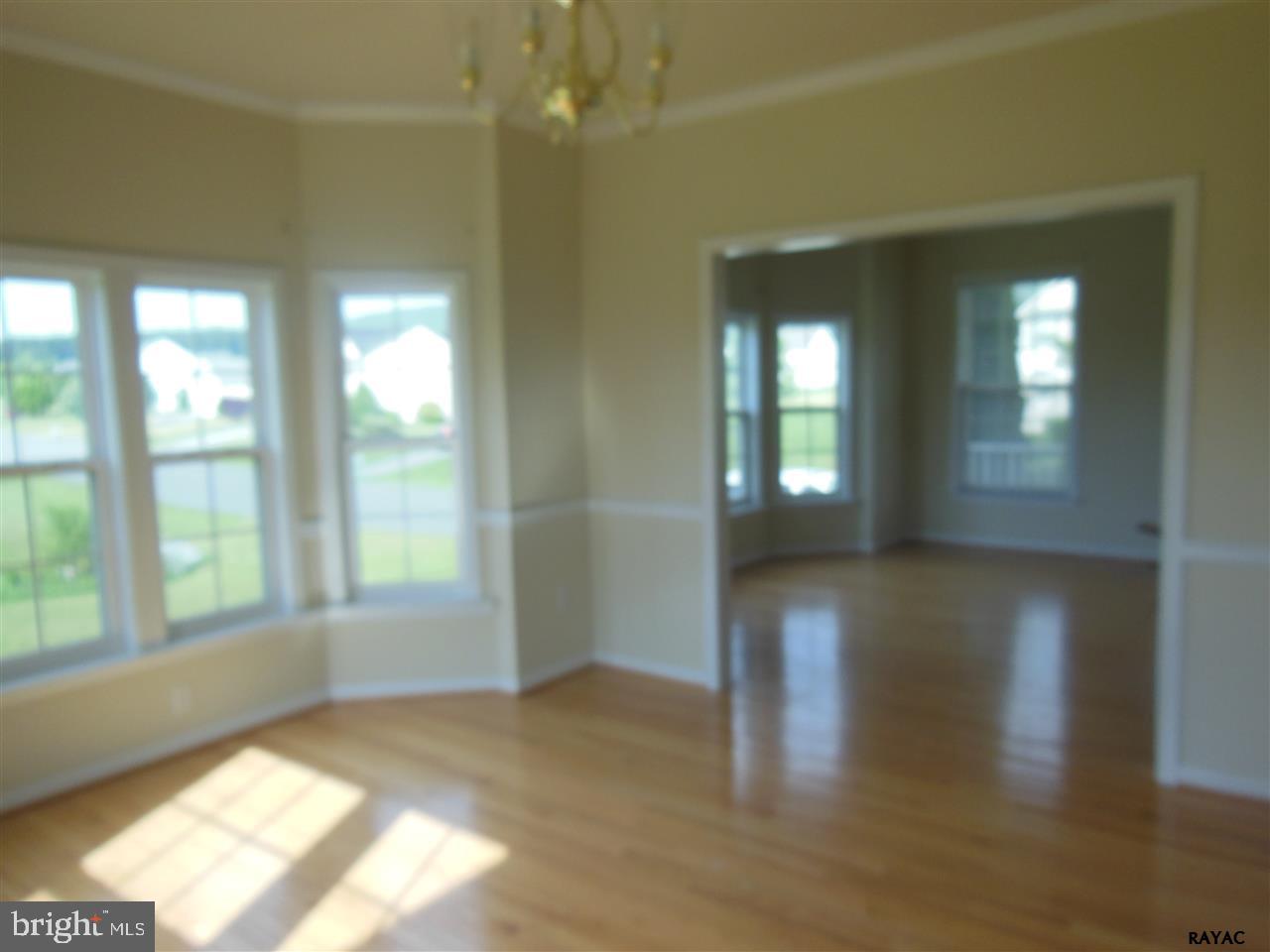 EAST VIEW MEADOWS - Residential
