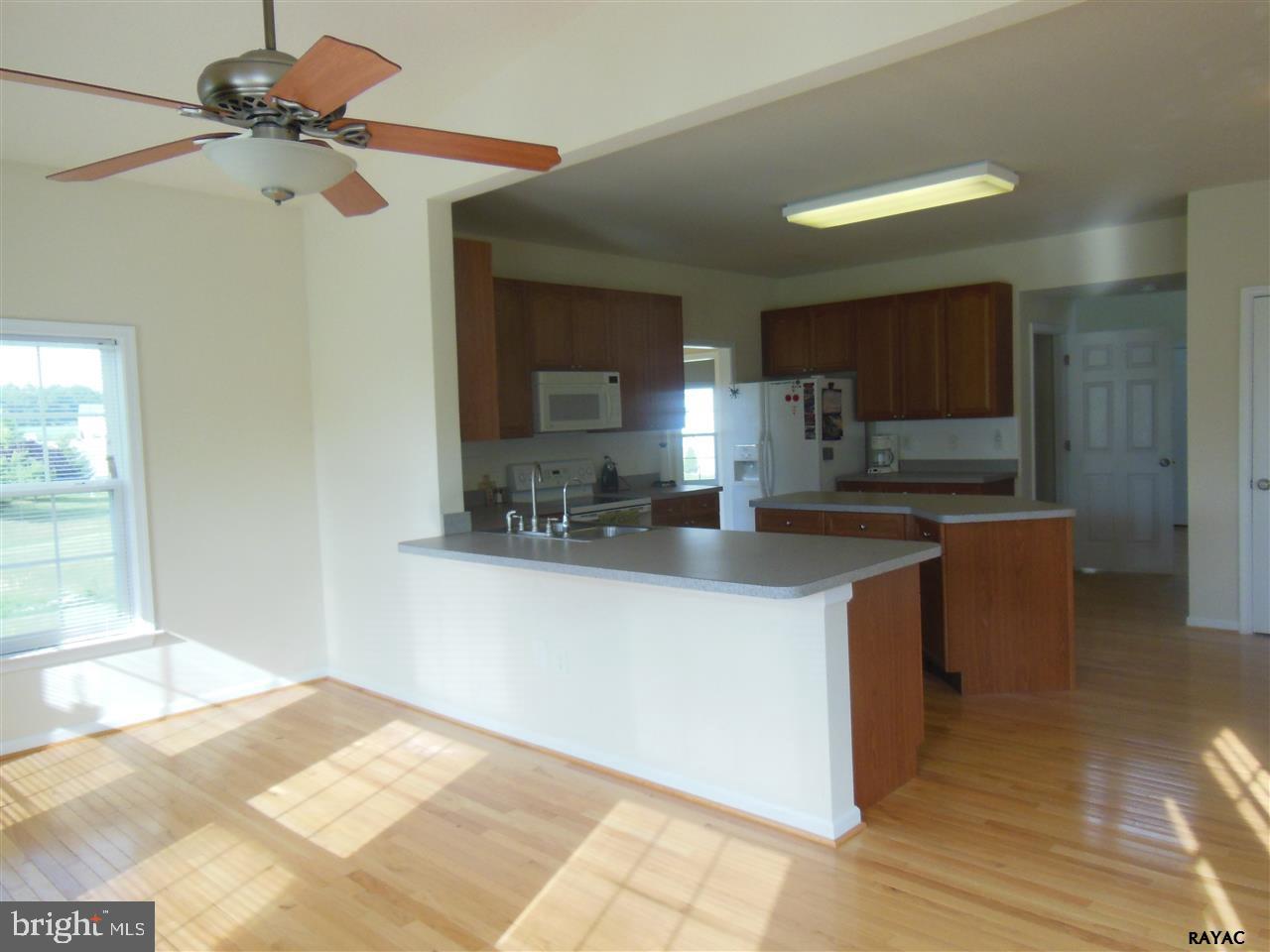 EAST VIEW MEADOWS - Residential