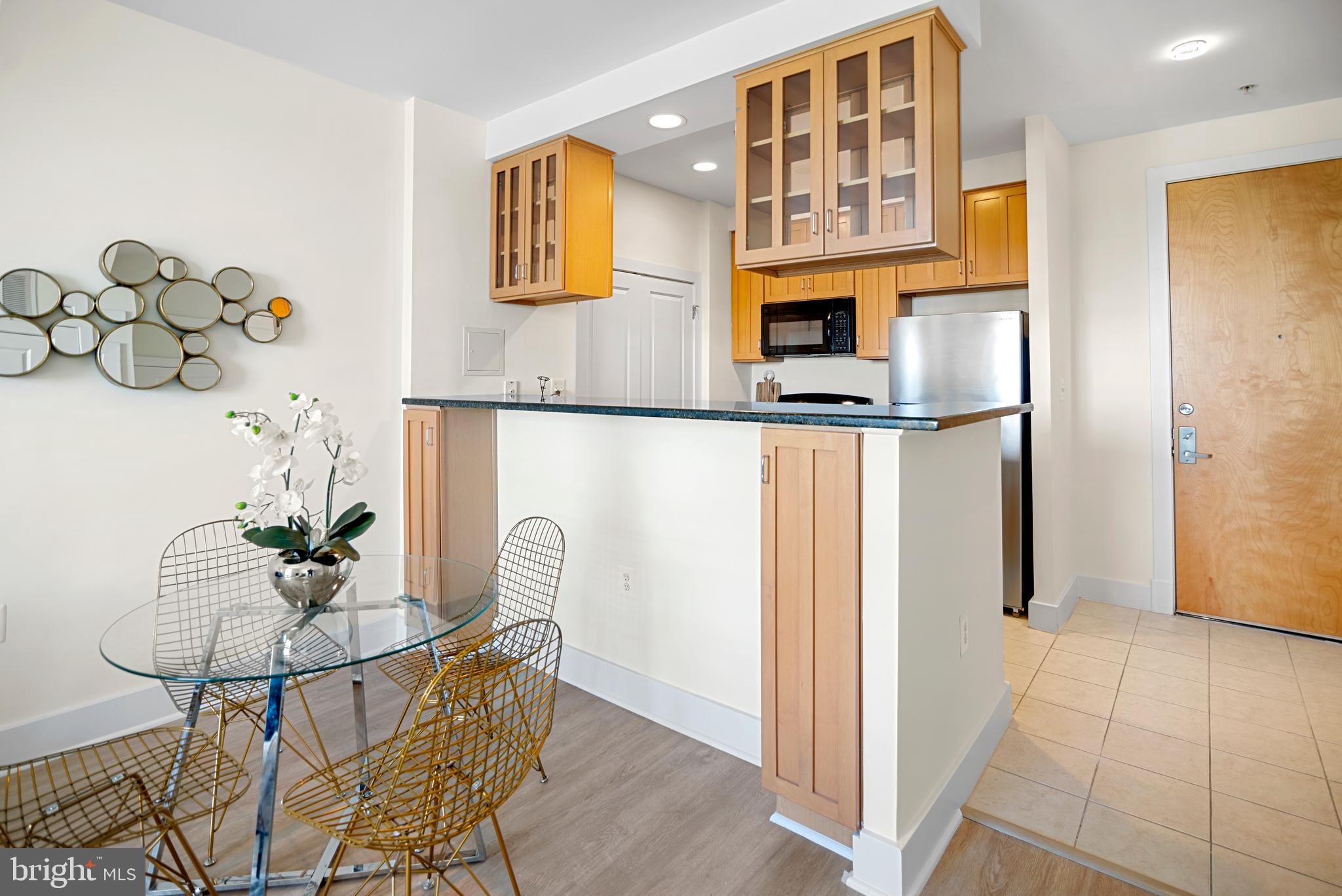 CLARENDON - Residential