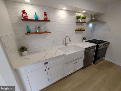 5208 NEWTON STREET 104 BLADENSBURG MD 20710