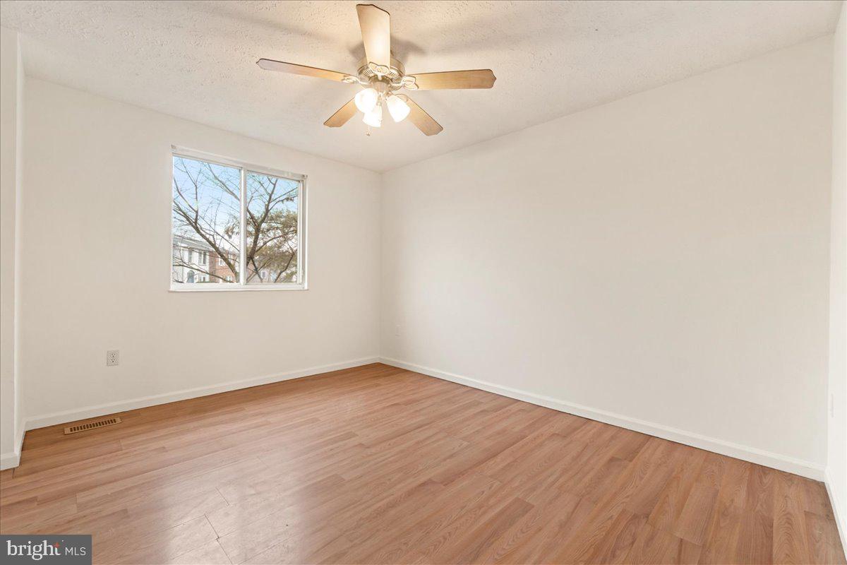 FARMBROOK - Residential