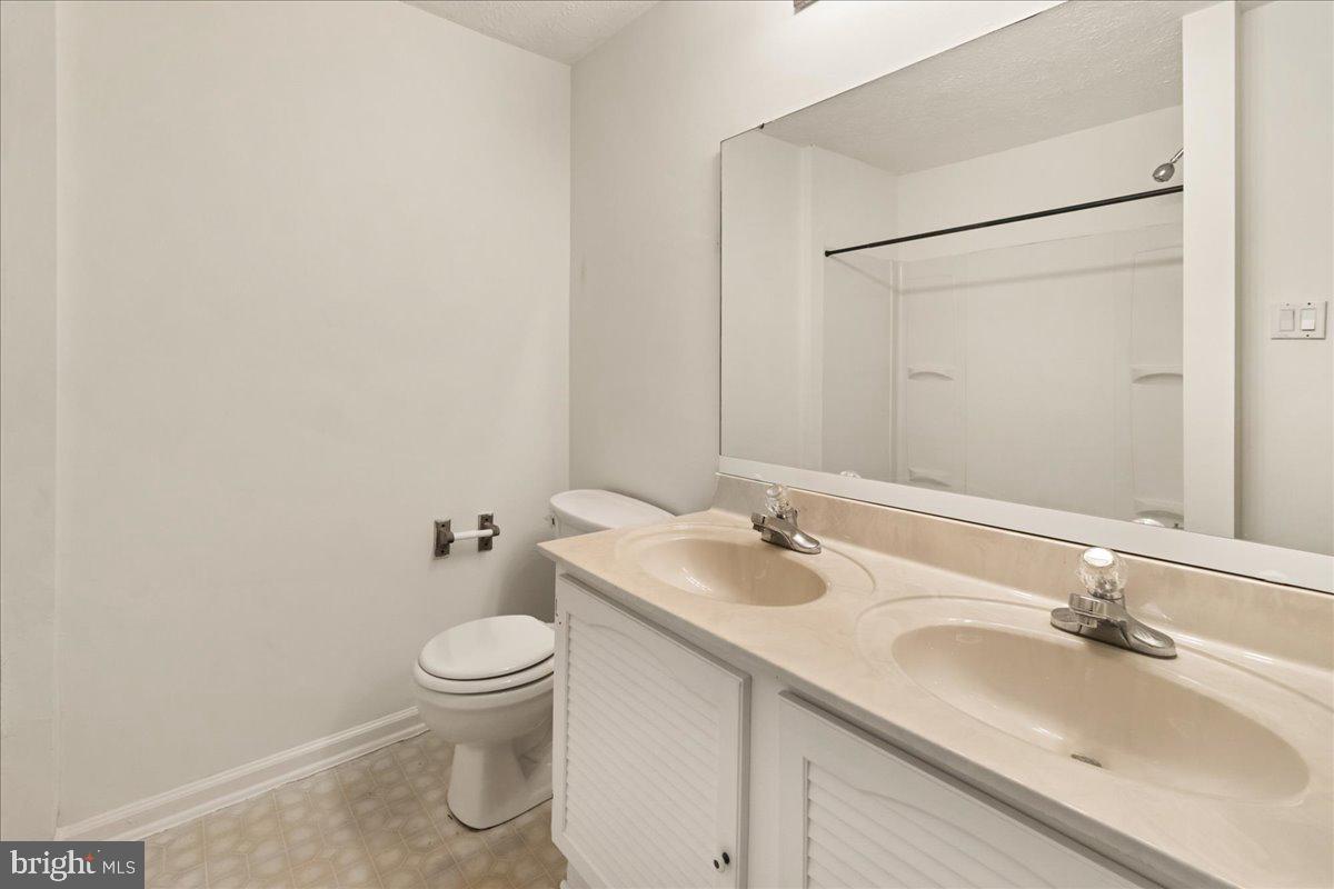 FARMBROOK - Residential