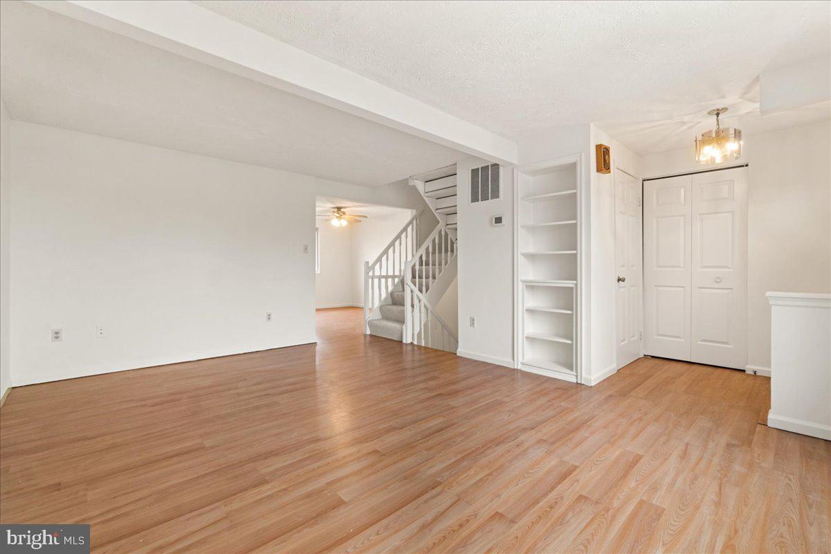 FARMBROOK - Residential