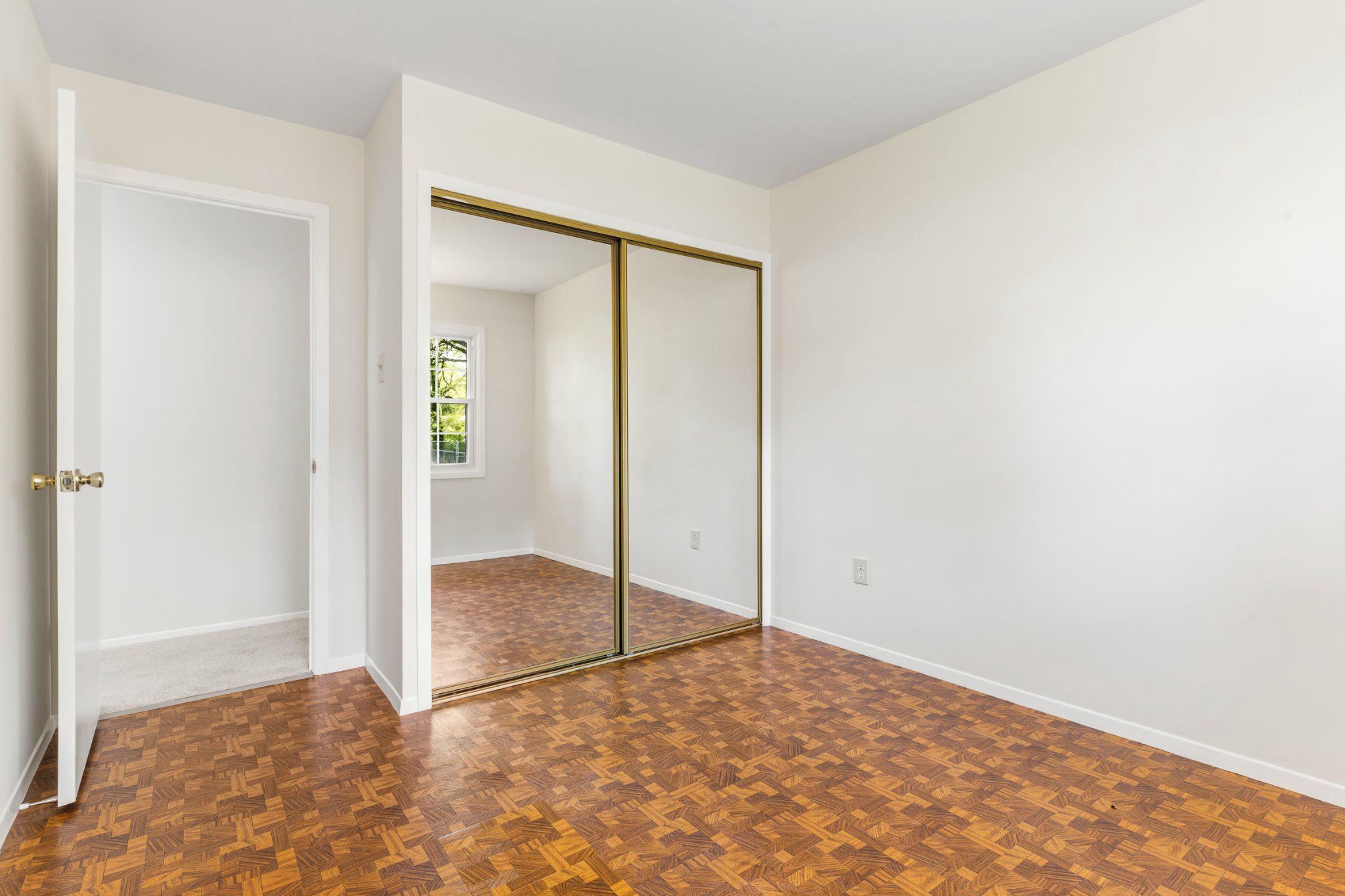 MONTPELIER - Residential