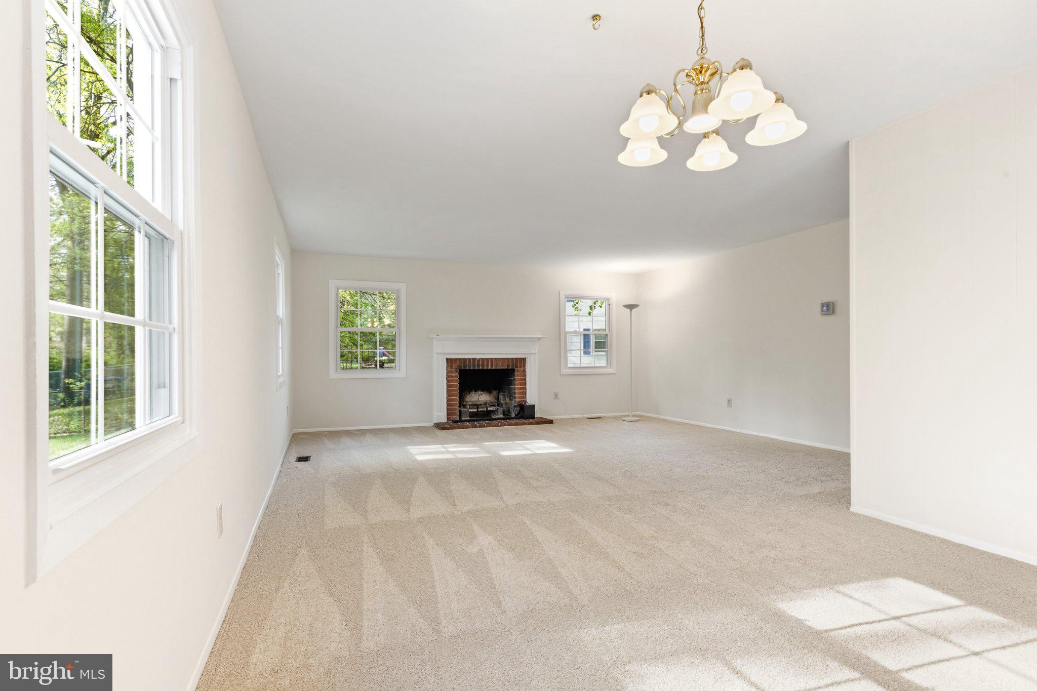 MONTPELIER - Residential