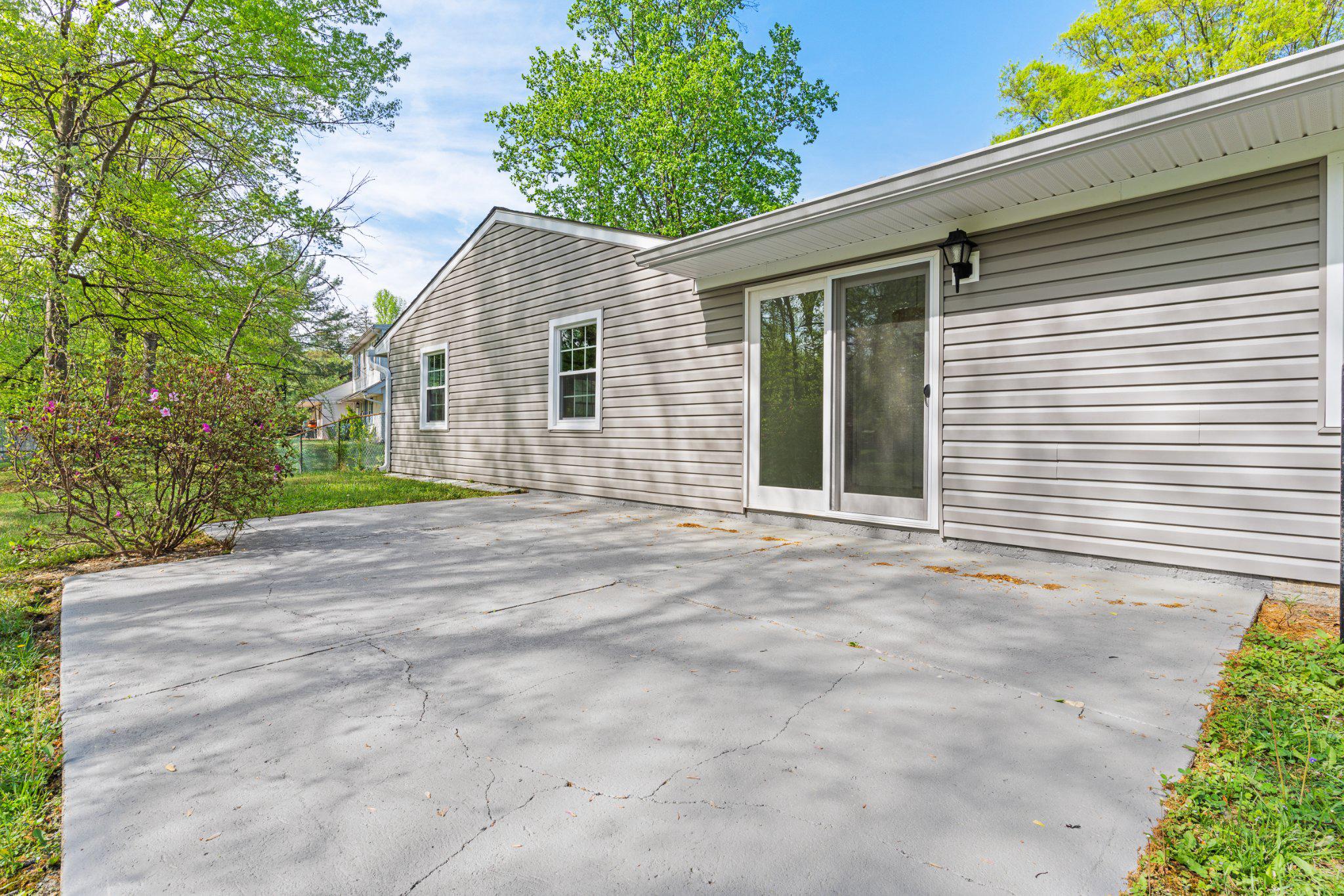 MONTPELIER - Residential