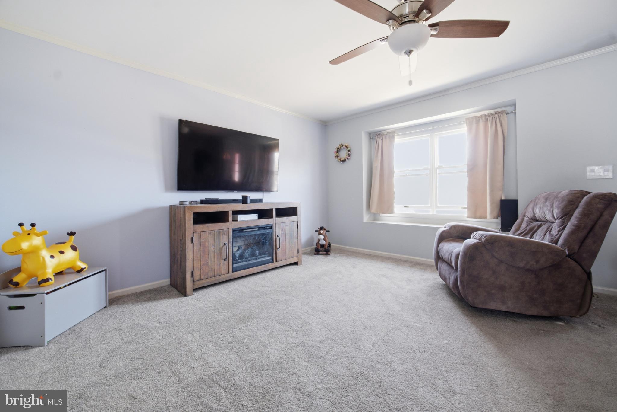 MONTGOMERY MEADOWS - Residential