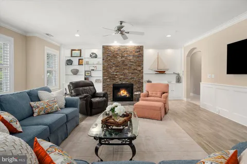 38415 Boxwood Terrace Unit 104B, Selbyville, DE MLS: DESU2081036