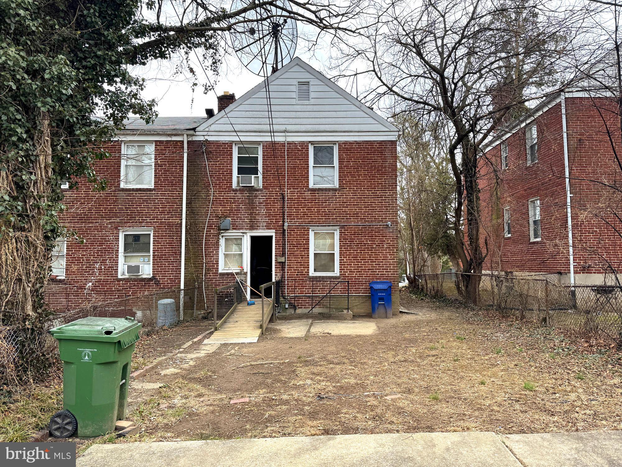 CAMERON VILLAGE - Residential