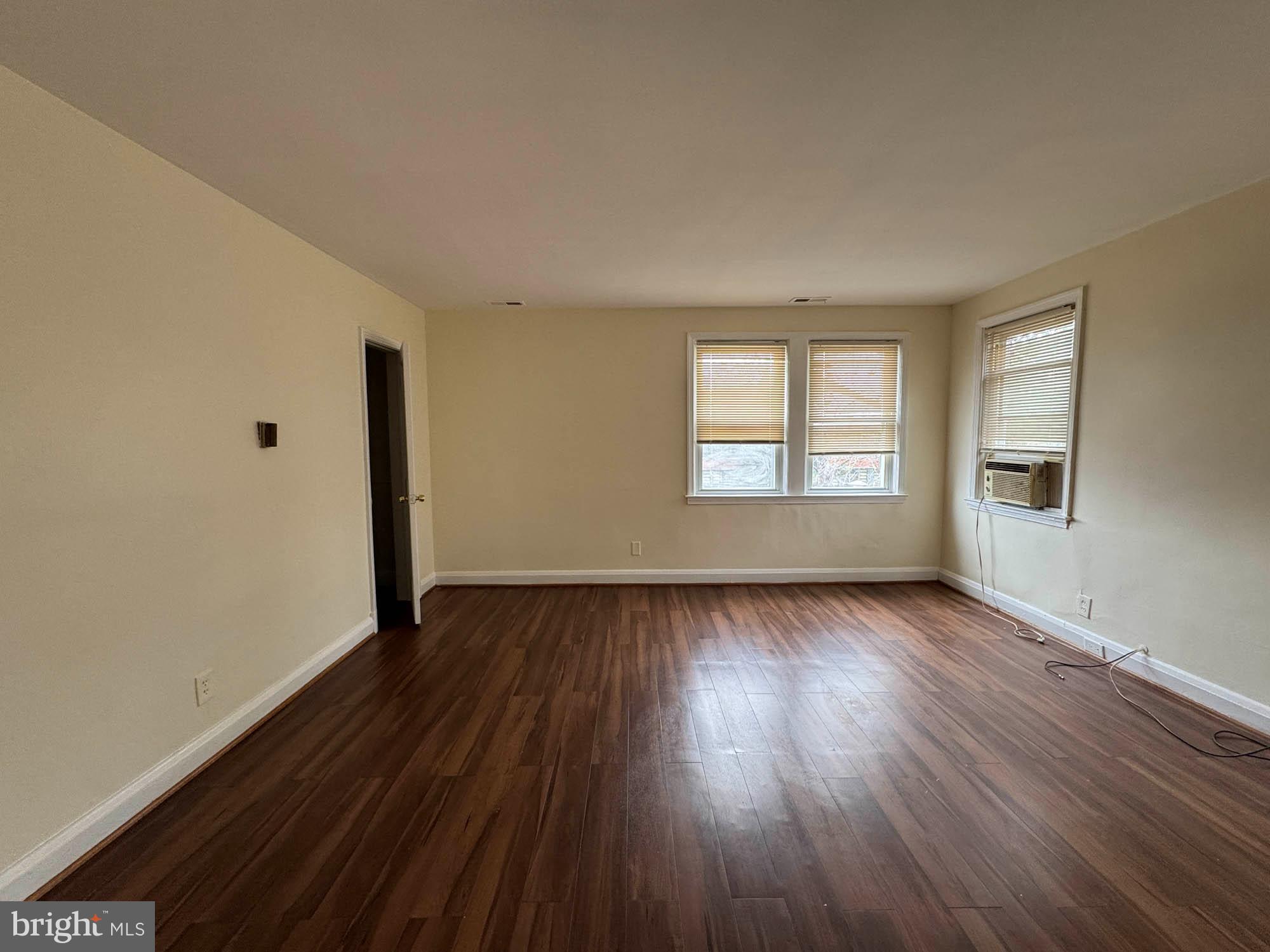 CAMERON VILLAGE - Residential