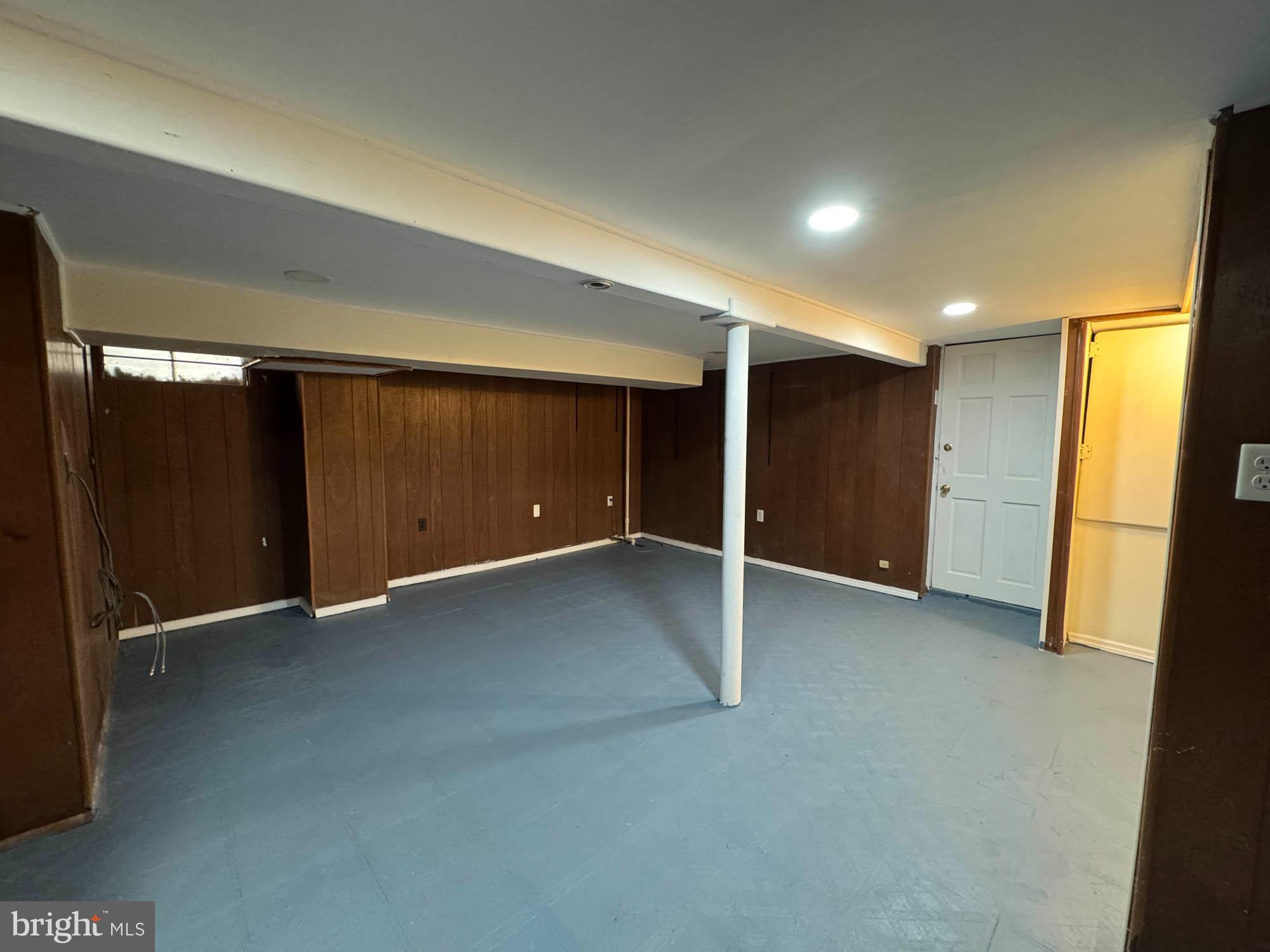 CAMERON VILLAGE - Residential