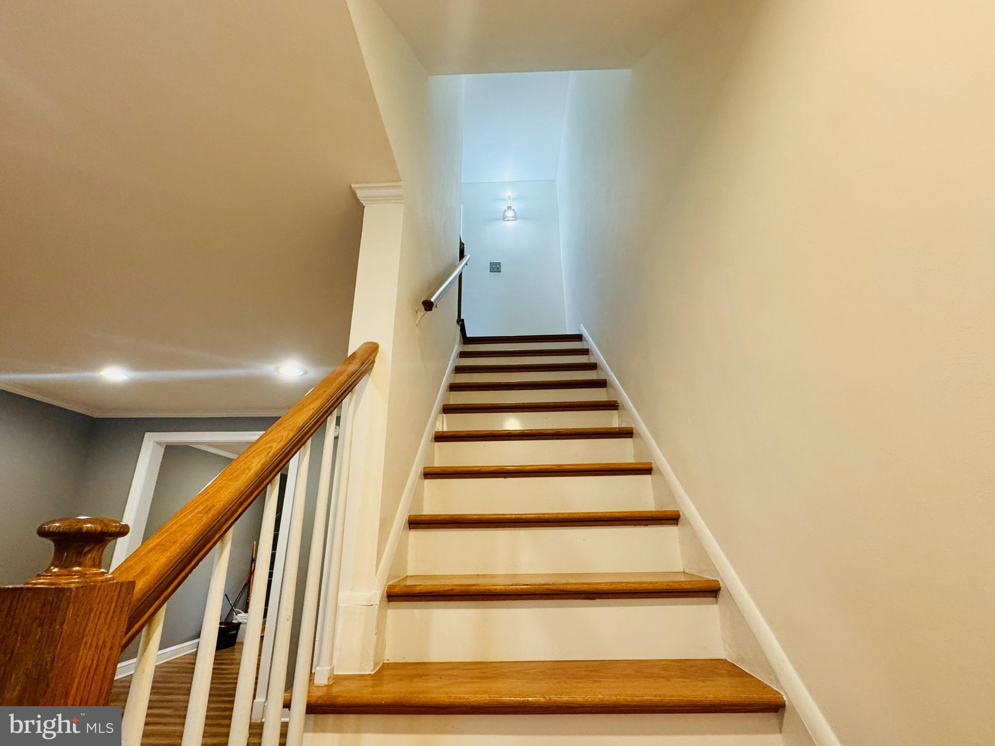 MEDFIELD - Residential