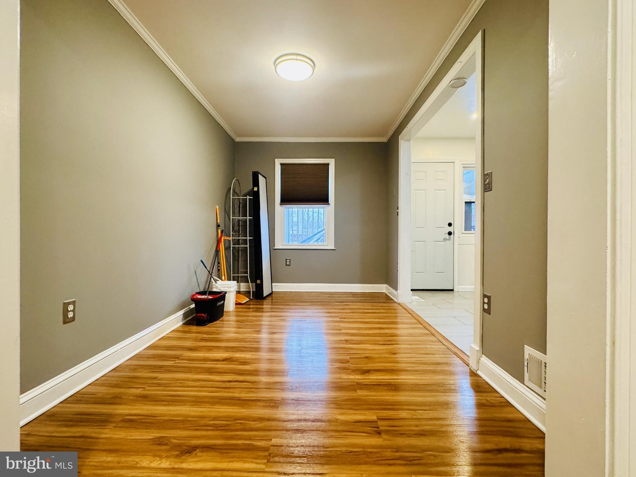 MEDFIELD - Residential