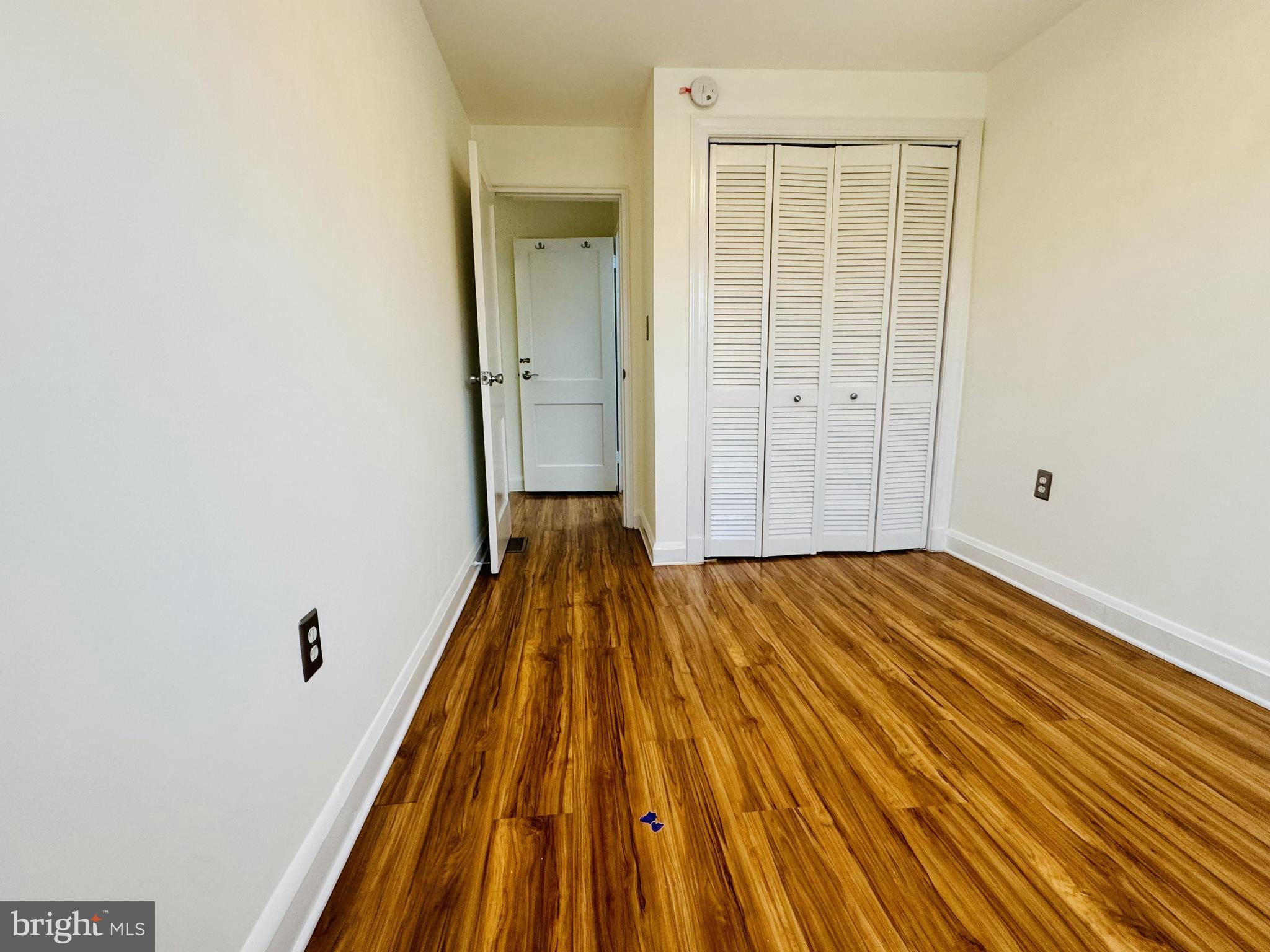 MEDFIELD - Residential