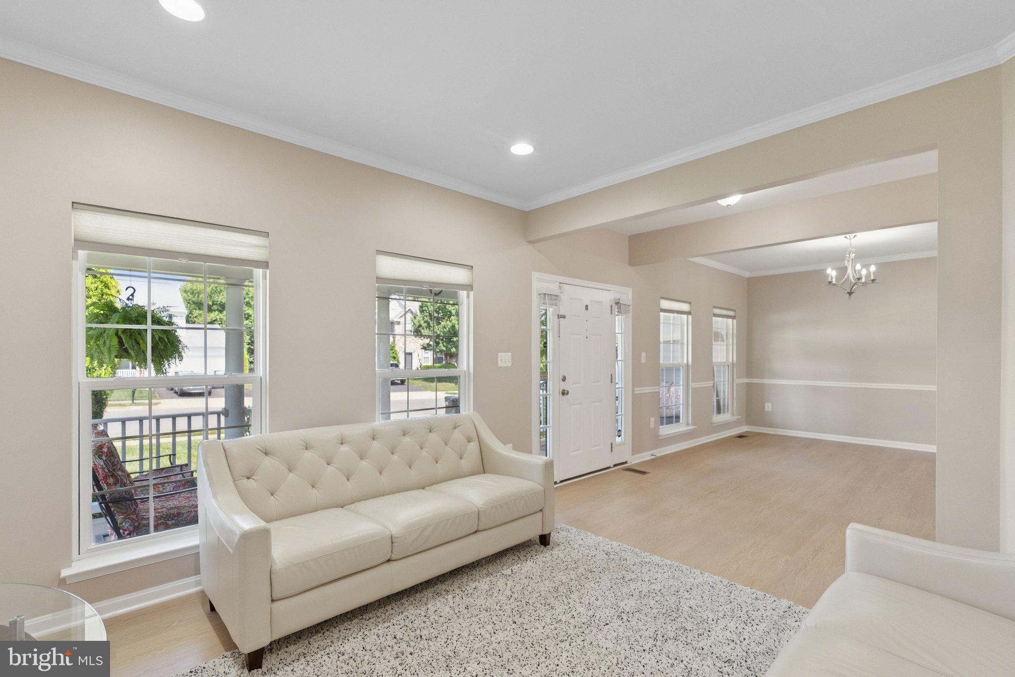 5402 LOGGERHEAD PLACE