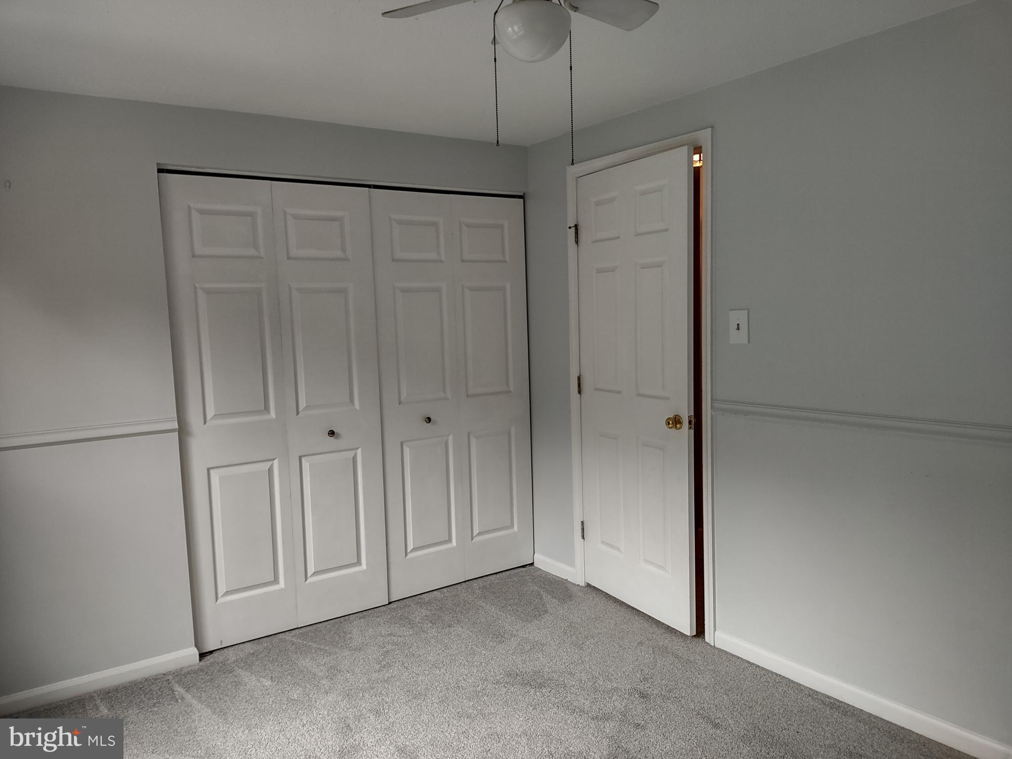 RIVERSIDE - Residential Lease