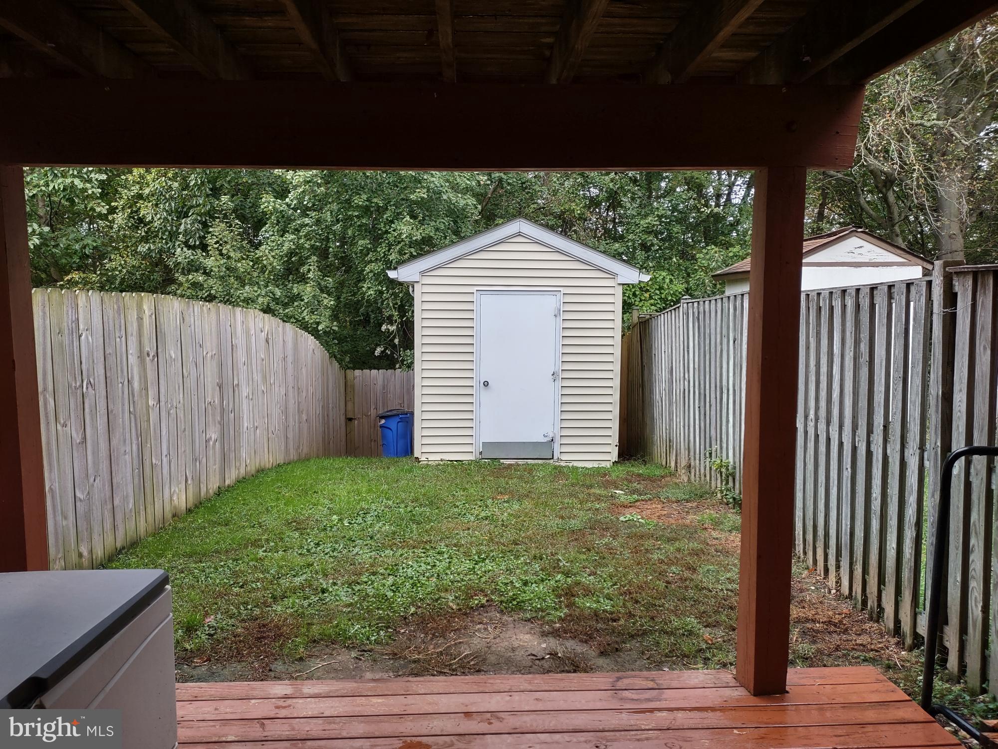 RIVERSIDE - Residential Lease