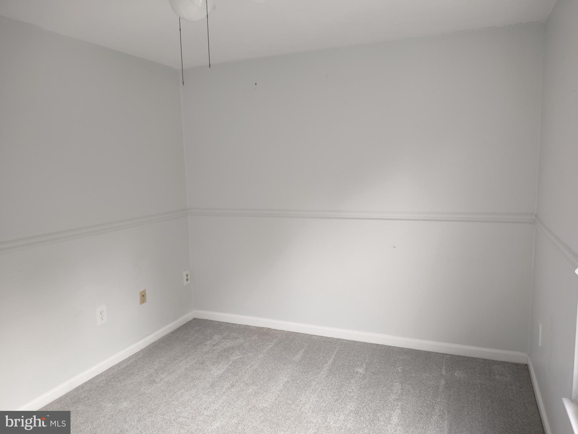 RIVERSIDE - Residential Lease