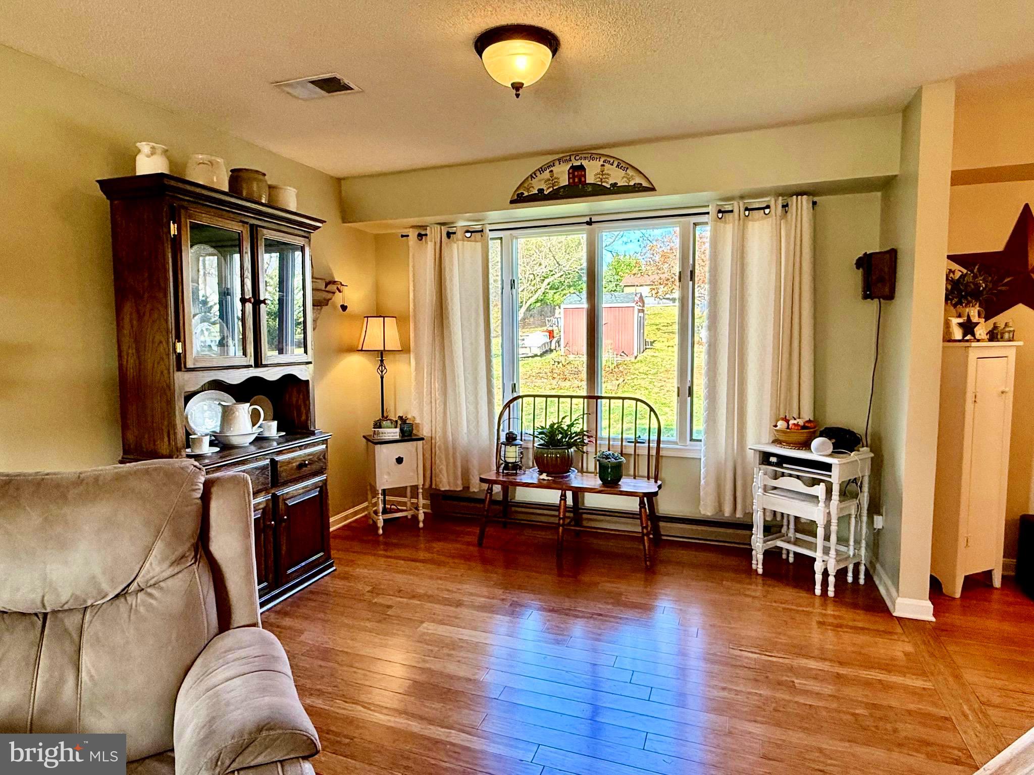 WOODBRIER MANOR - Residential