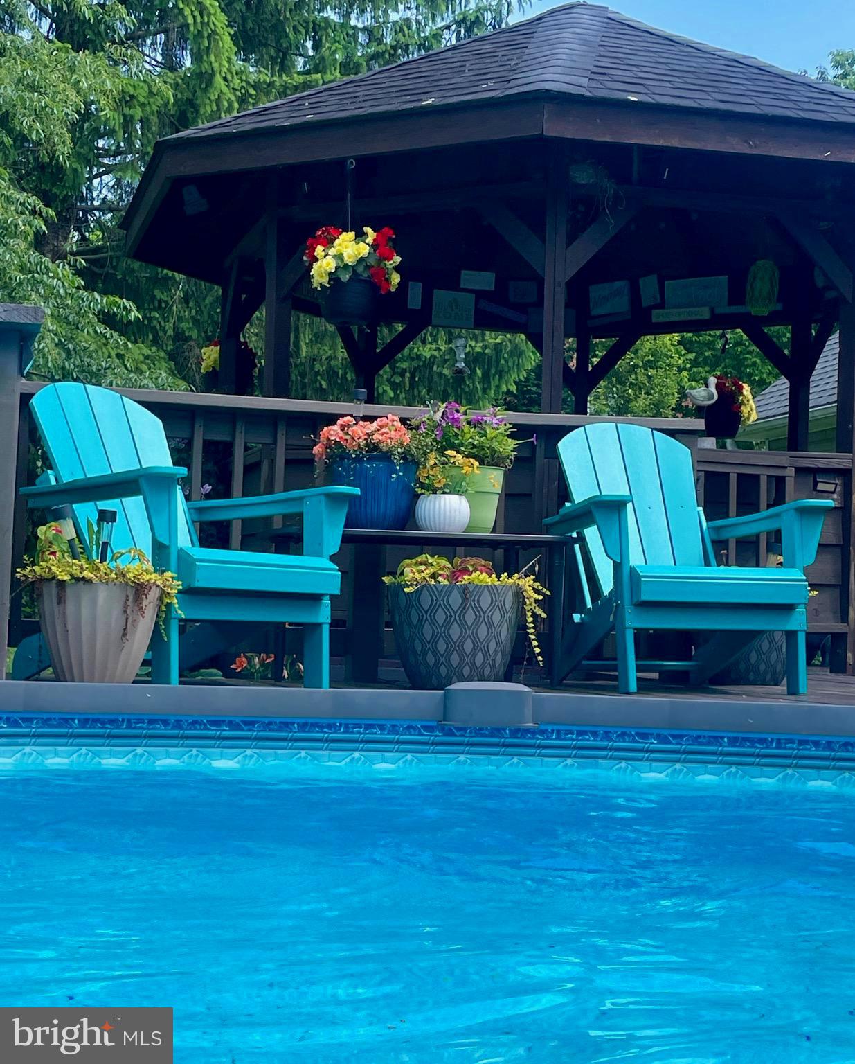 WOODBRIER MANOR - Residential