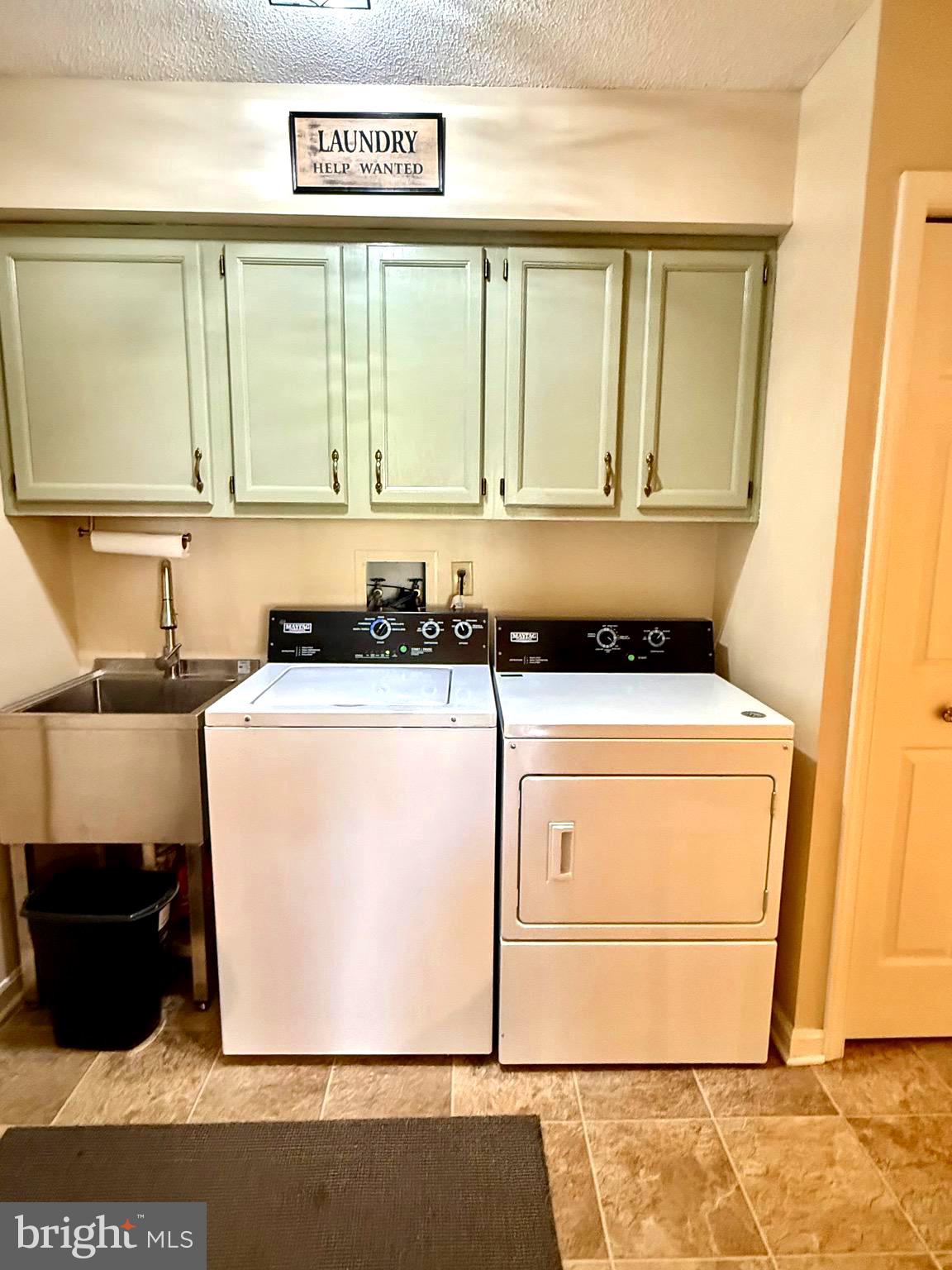 WOODBRIER MANOR - Residential